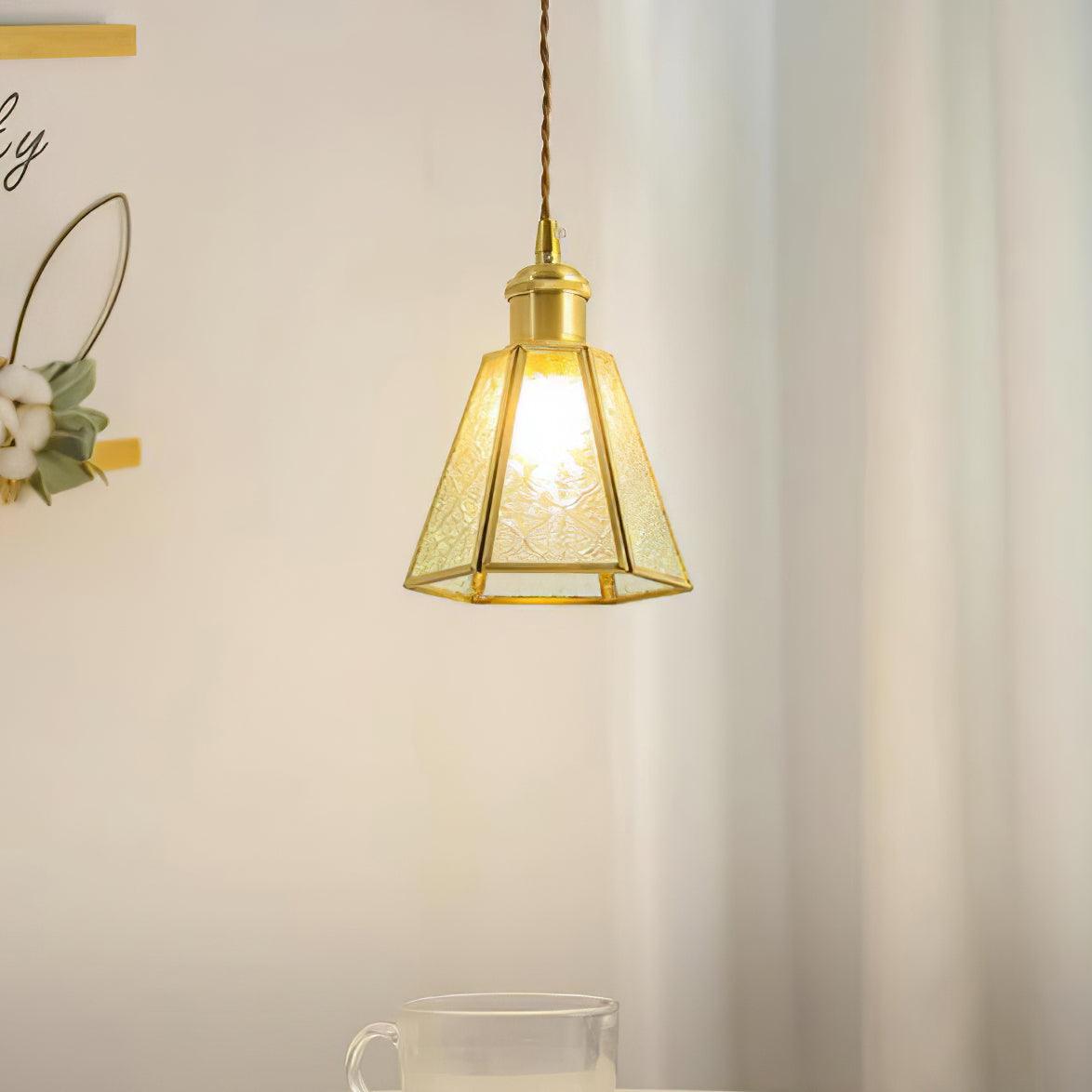 Arvane elegante hanglamp van messing en glas met gestructureerde kap