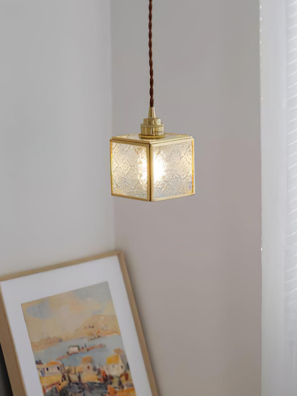 Arvane elegante hanglamp van messing en glas met gestructureerde kap