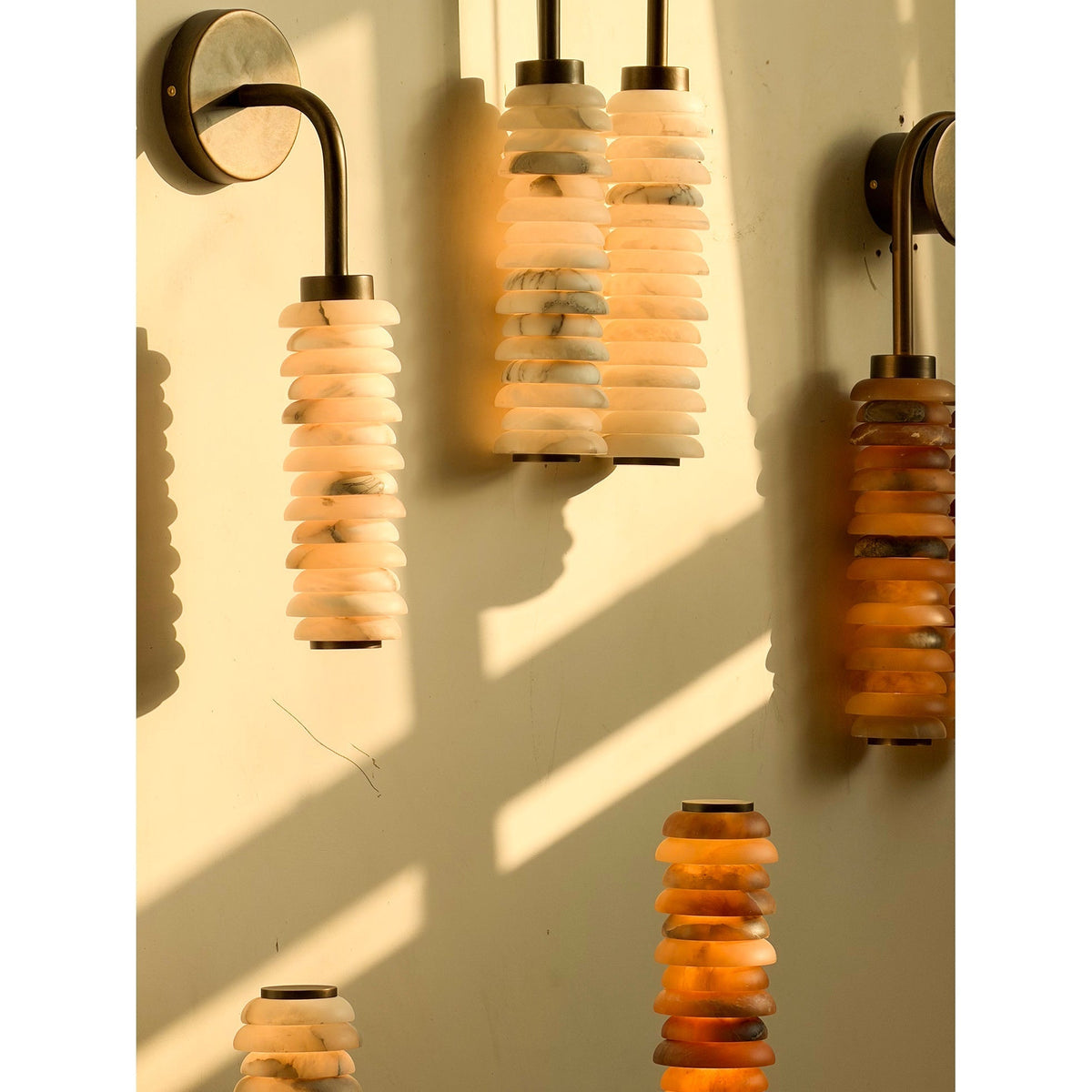 Rivaiella wandlamp