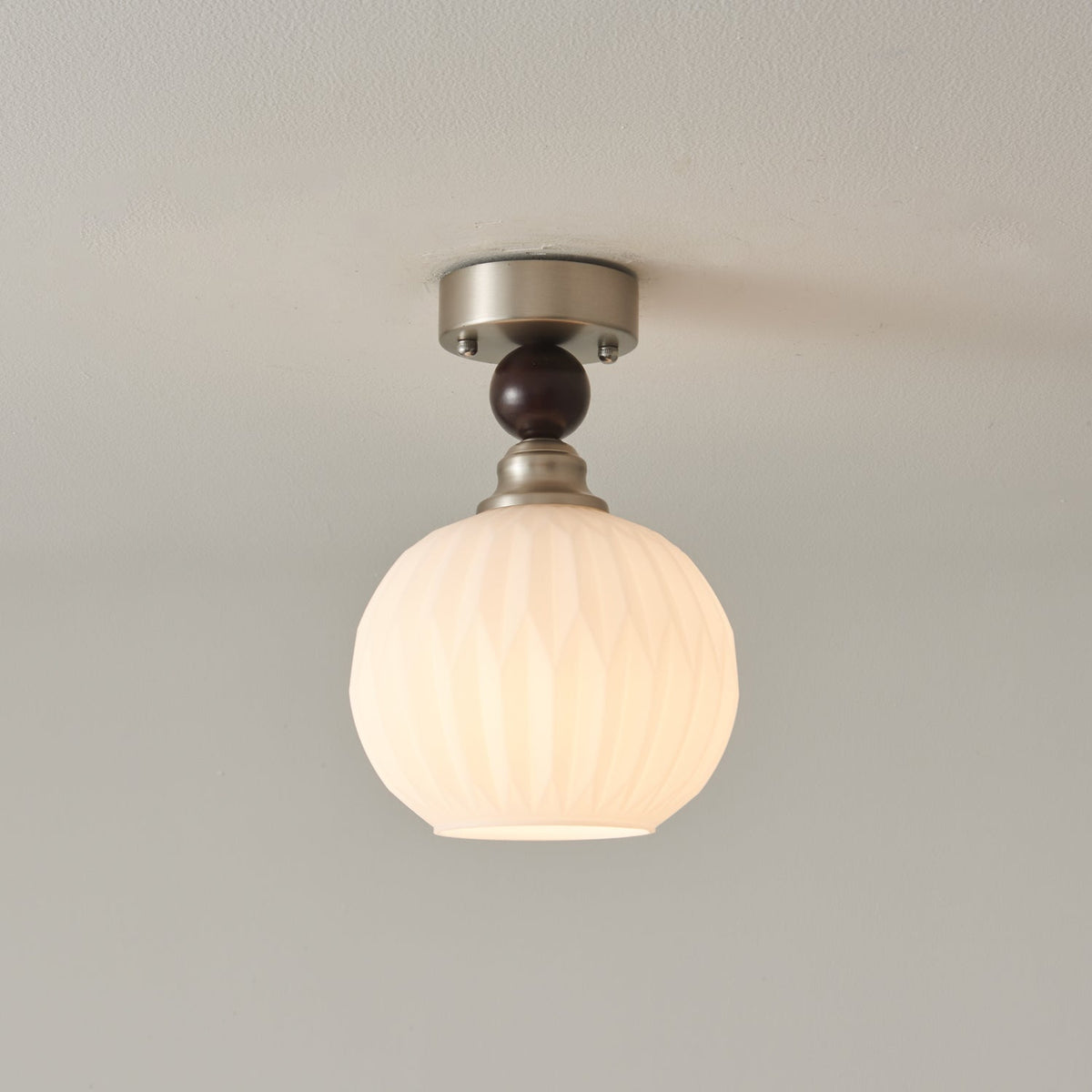 Ivcarila Moderne minimalistische plafondlamp met parelsferen glas