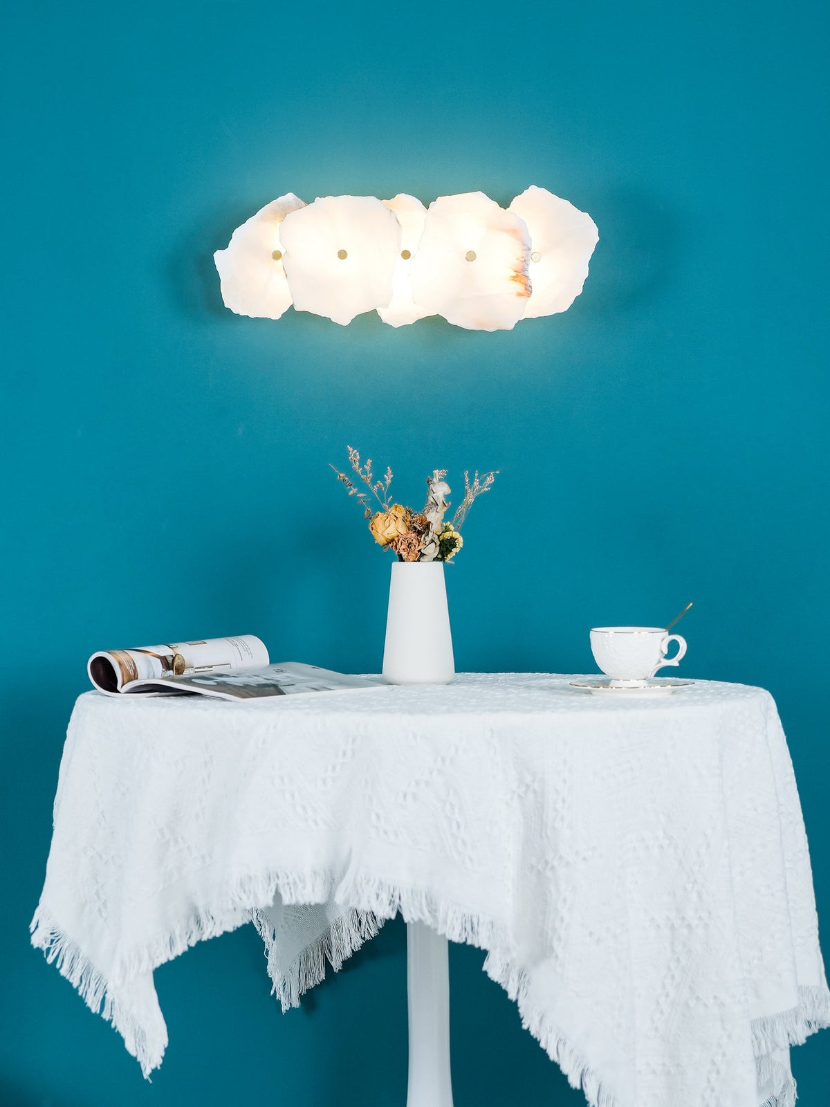 Alaeila Floral Cluster albasten wandlamp