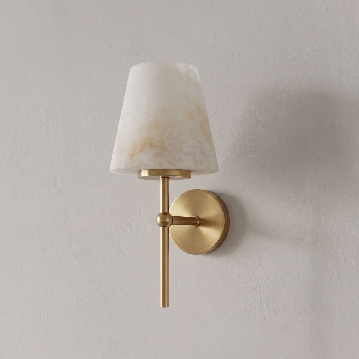 Stavermere albast wandlamp