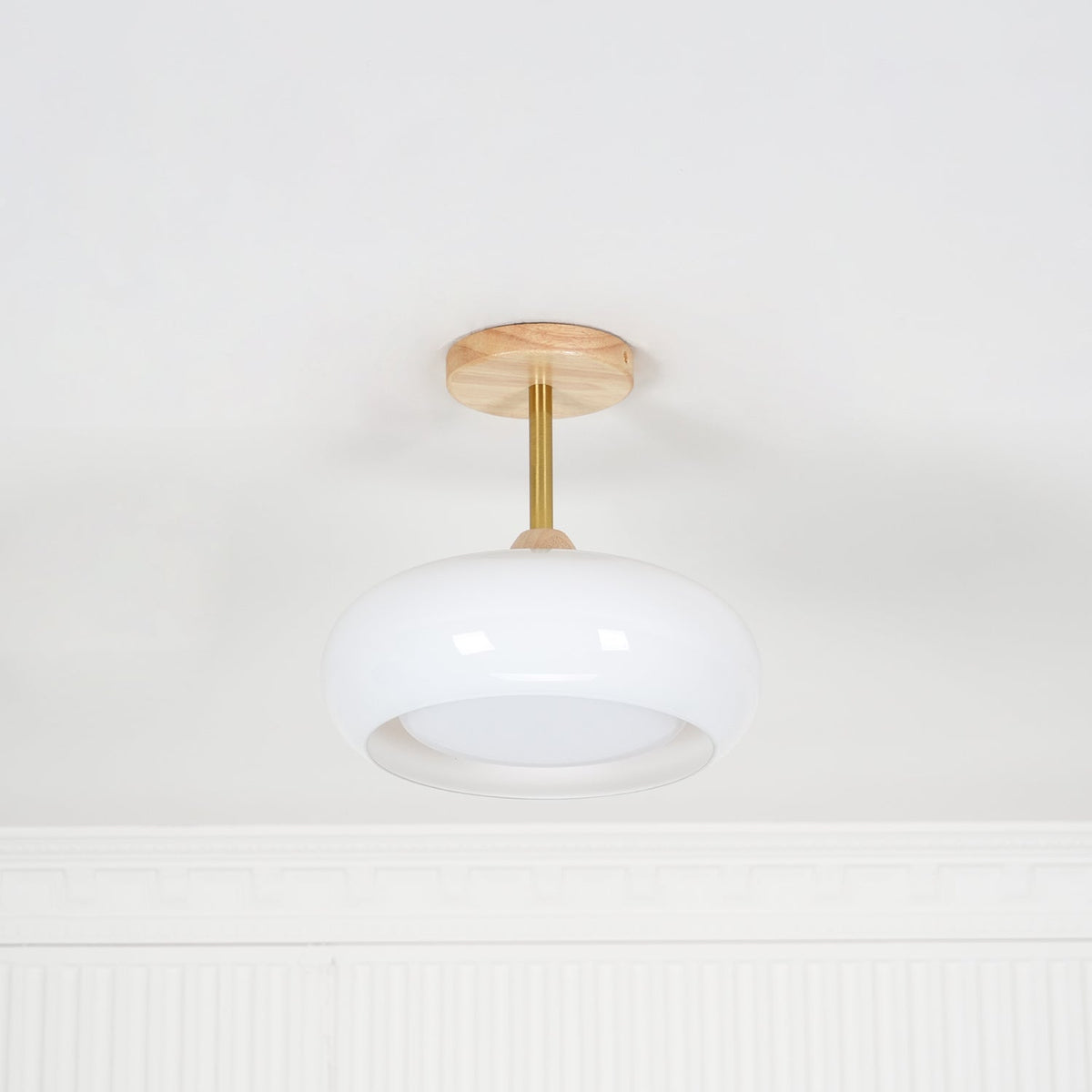 Aldaline plafondlamp met glazen kap en houten kleur