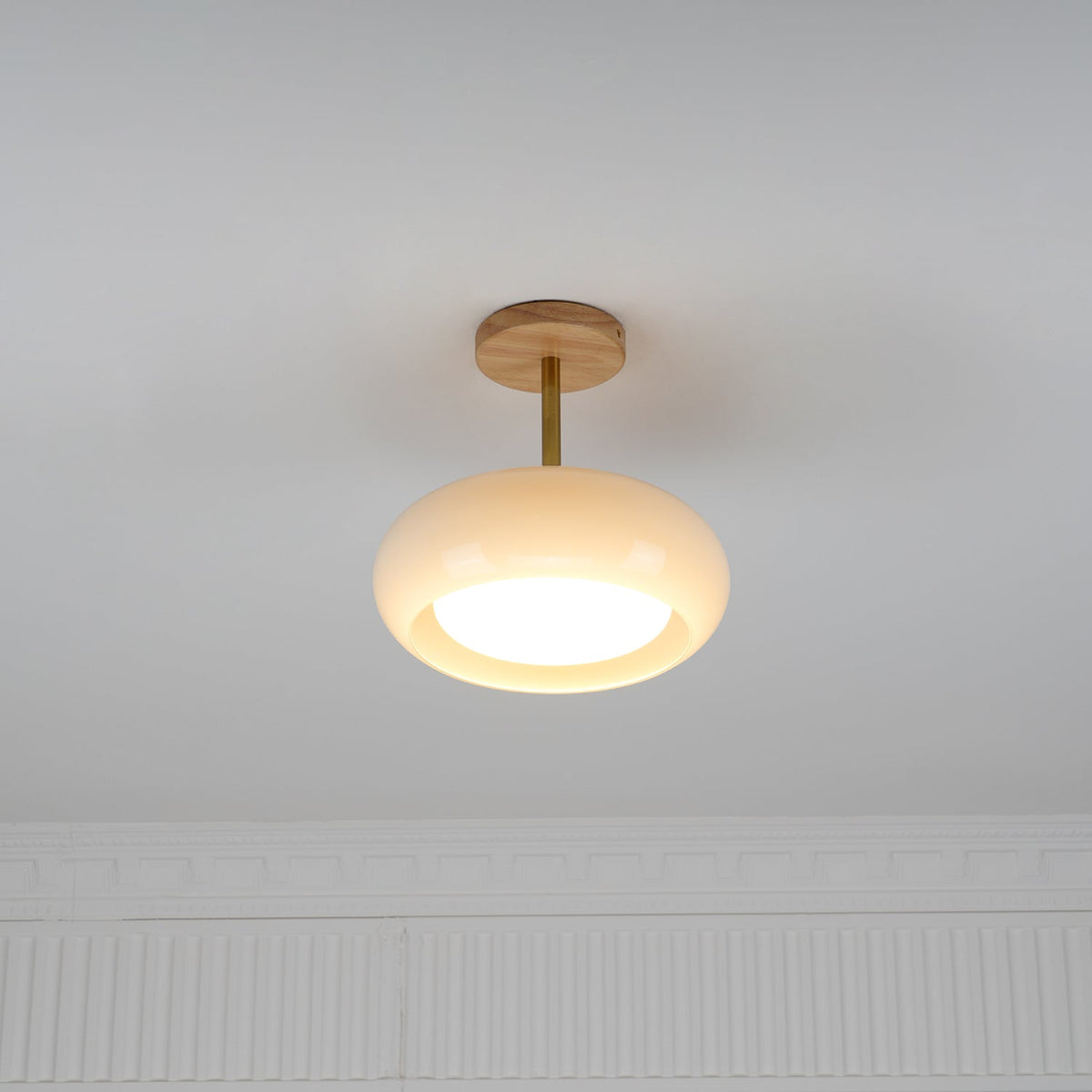 Aldaline plafondlamp met glazen kap en houten kleur