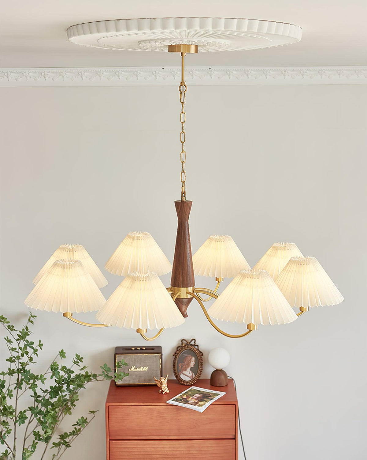 Calivine kroonluchter Pleated met witte lampkappen Mid-Century
