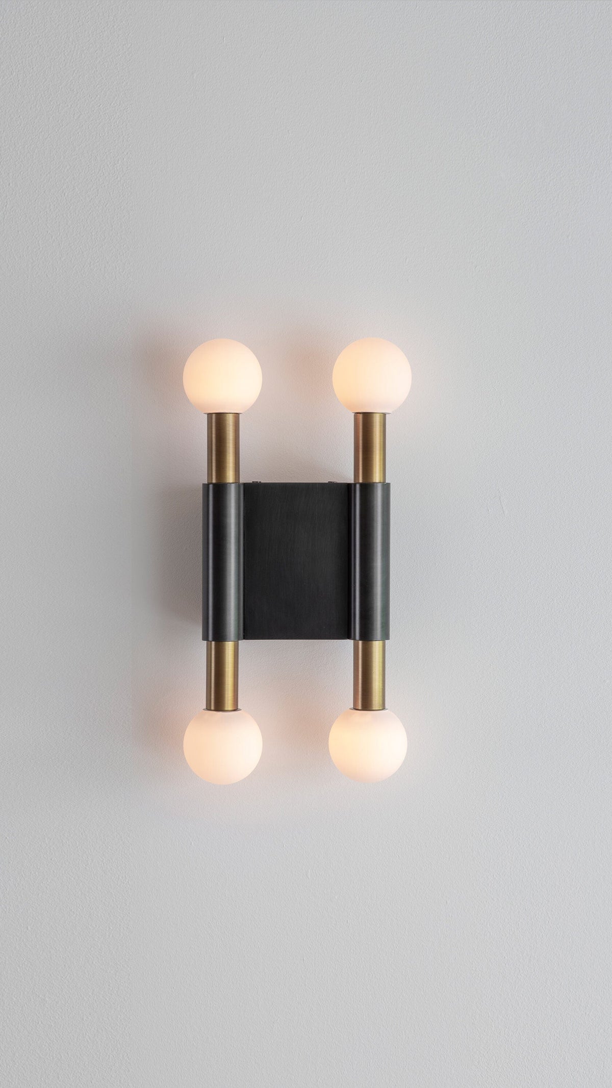 Virairelia Circile wandlamp