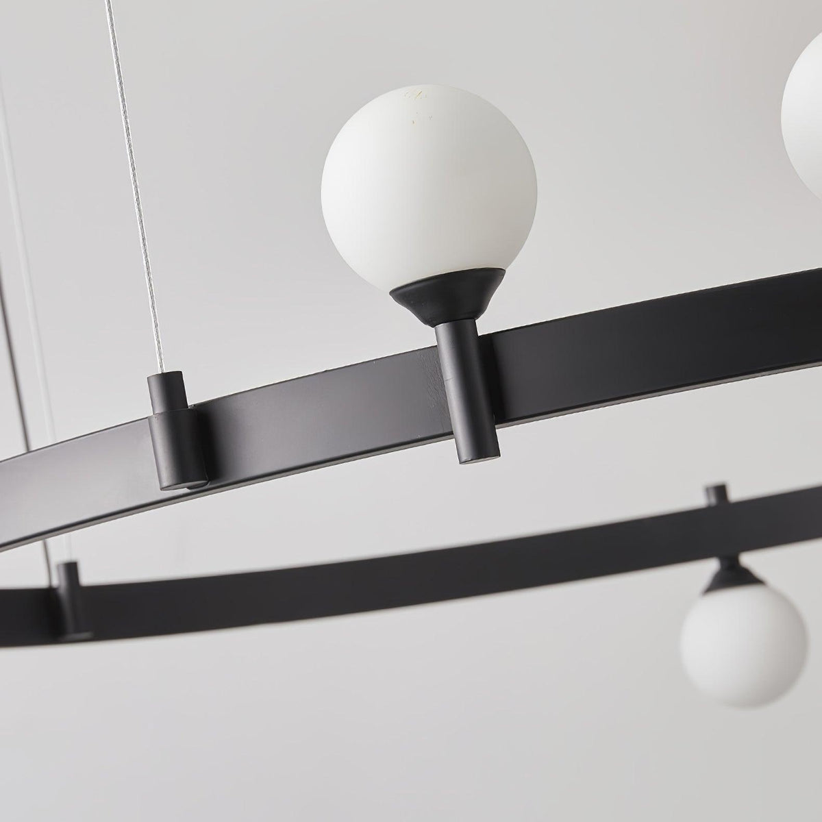 Orel hanglamp ronde zwarte ring