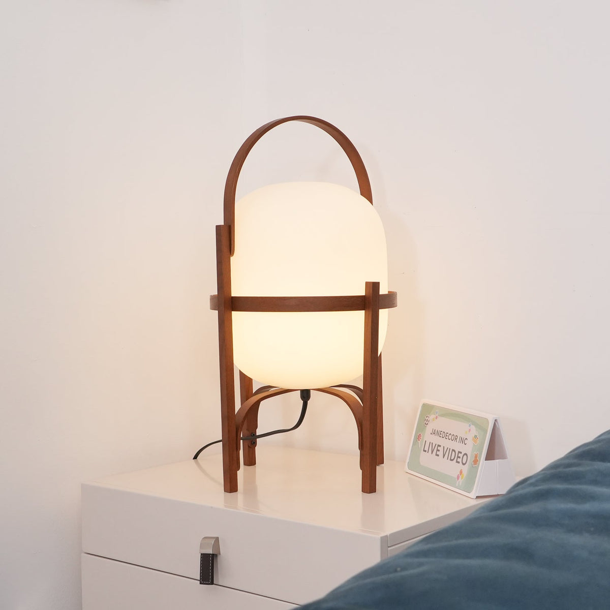 Lethra tafellamp van hout en glas