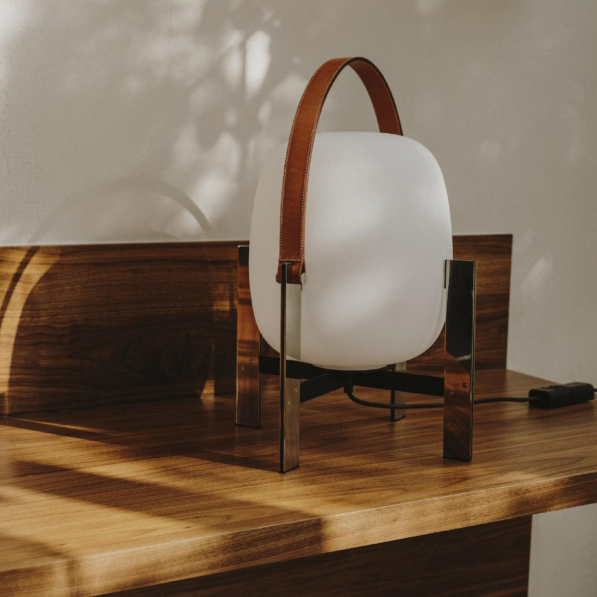Harper Minimalistische tafellamp van glas