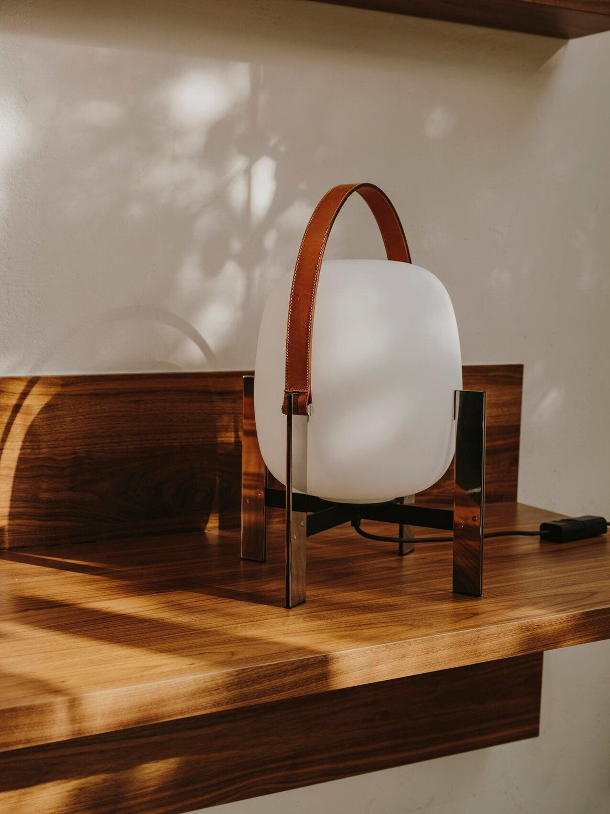 Harper Minimalistische tafellamp van glas