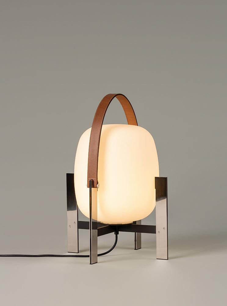 Harper Minimalistische tafellamp van glas