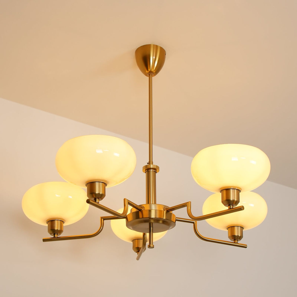 Amino hanglamp glazen bol messing frame