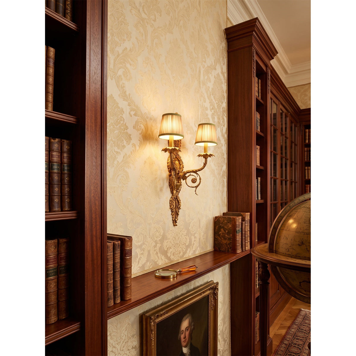 Regals wandlamp