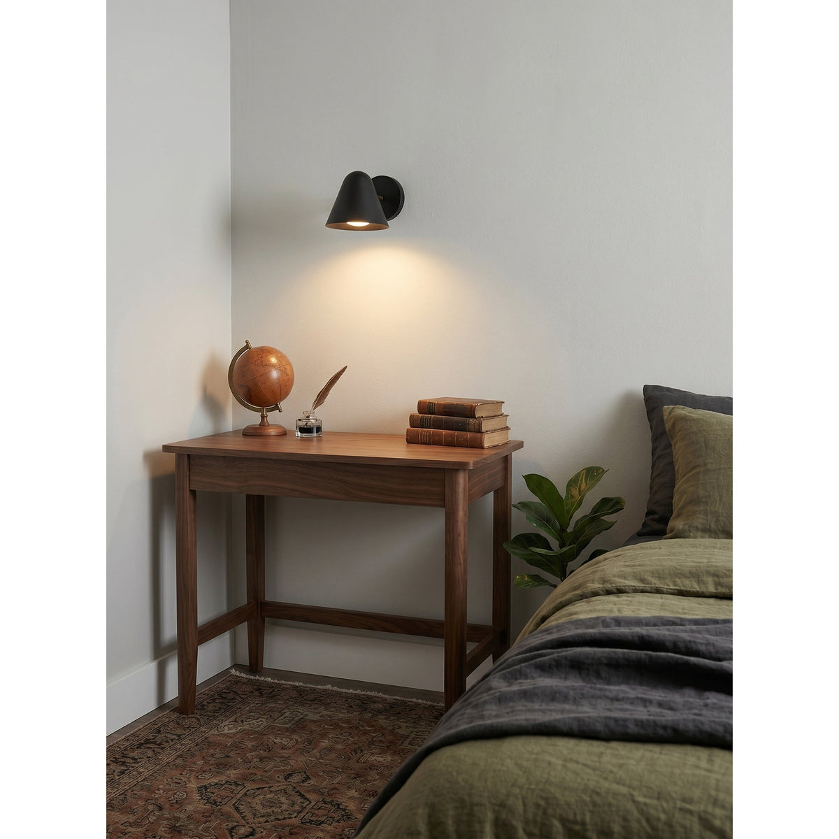 Orelelaria wandlamp met afwerking Antique Bronze