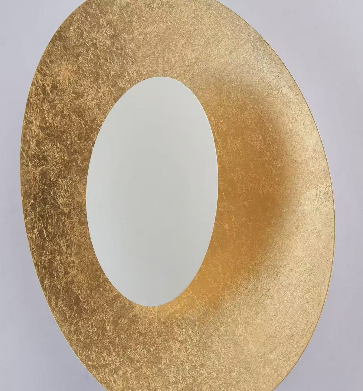 Orelalaine wandlamp met goudkleurige behuizing en kap