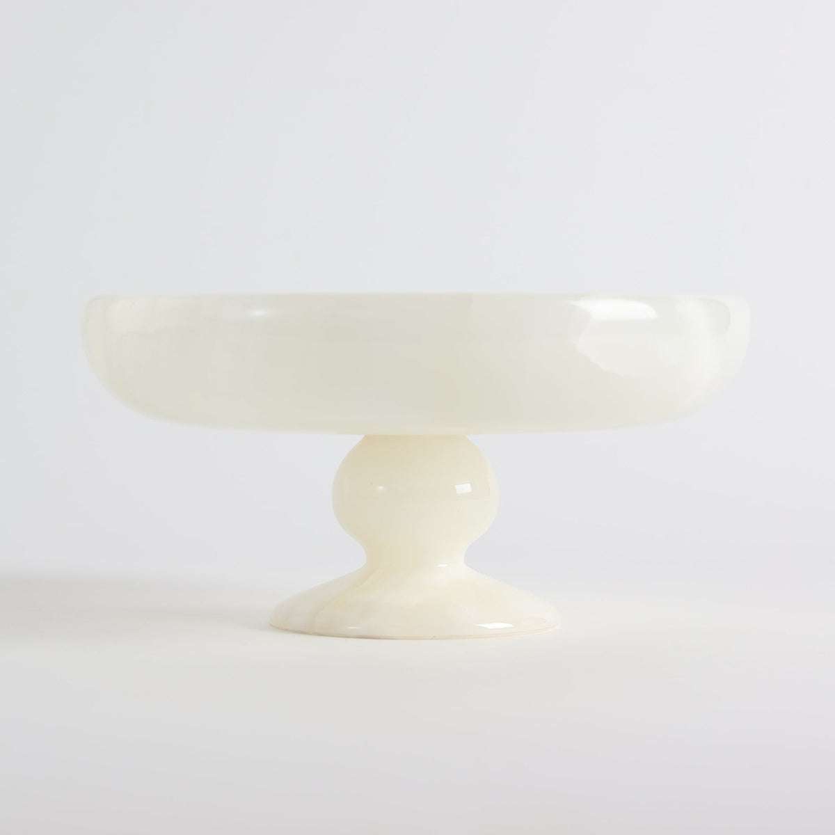 Henswick wit onyx voetstukkom