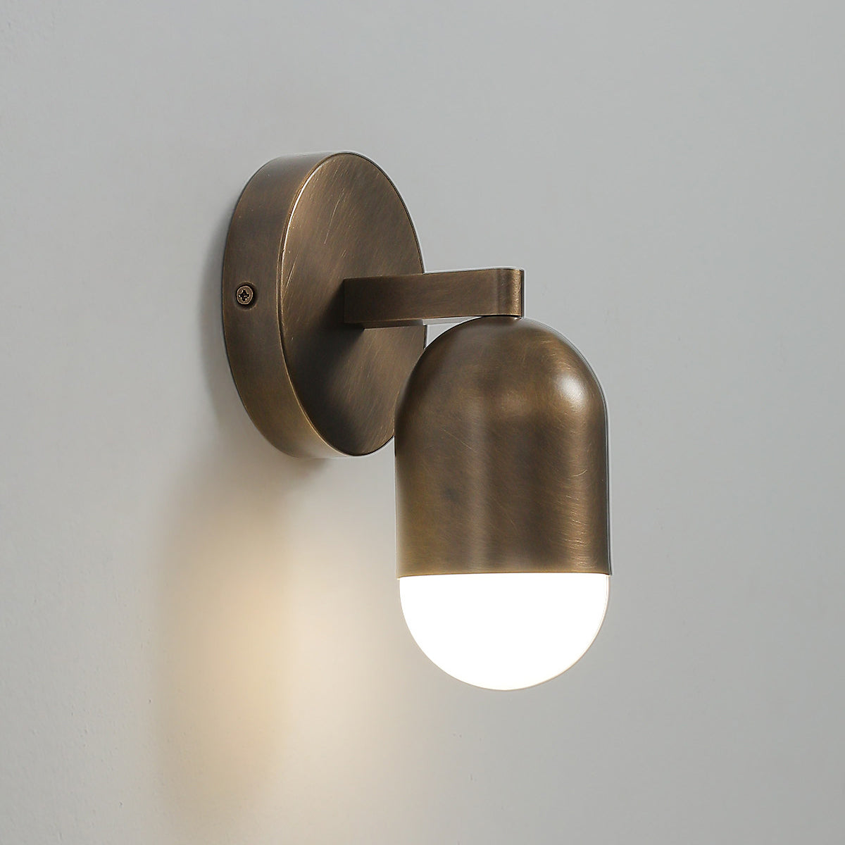 Jensen wandlamp