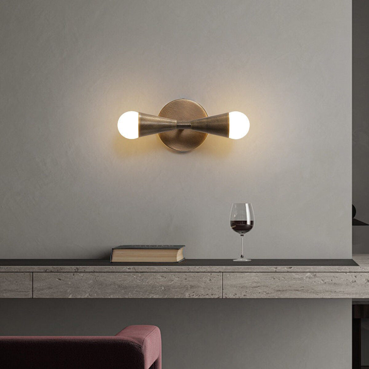 Karma Elvior messing dubbele wandlamp