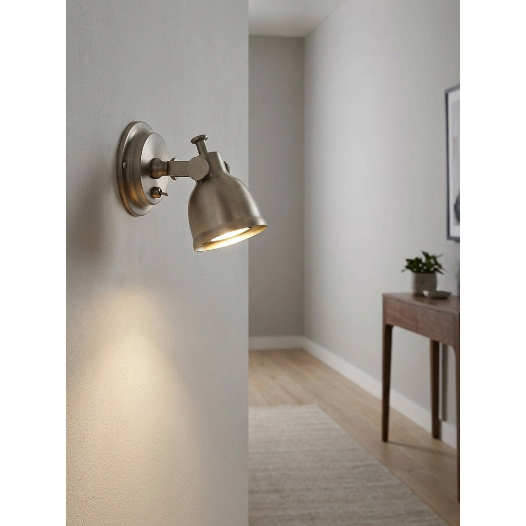 Kaldor wandlamp nikkel