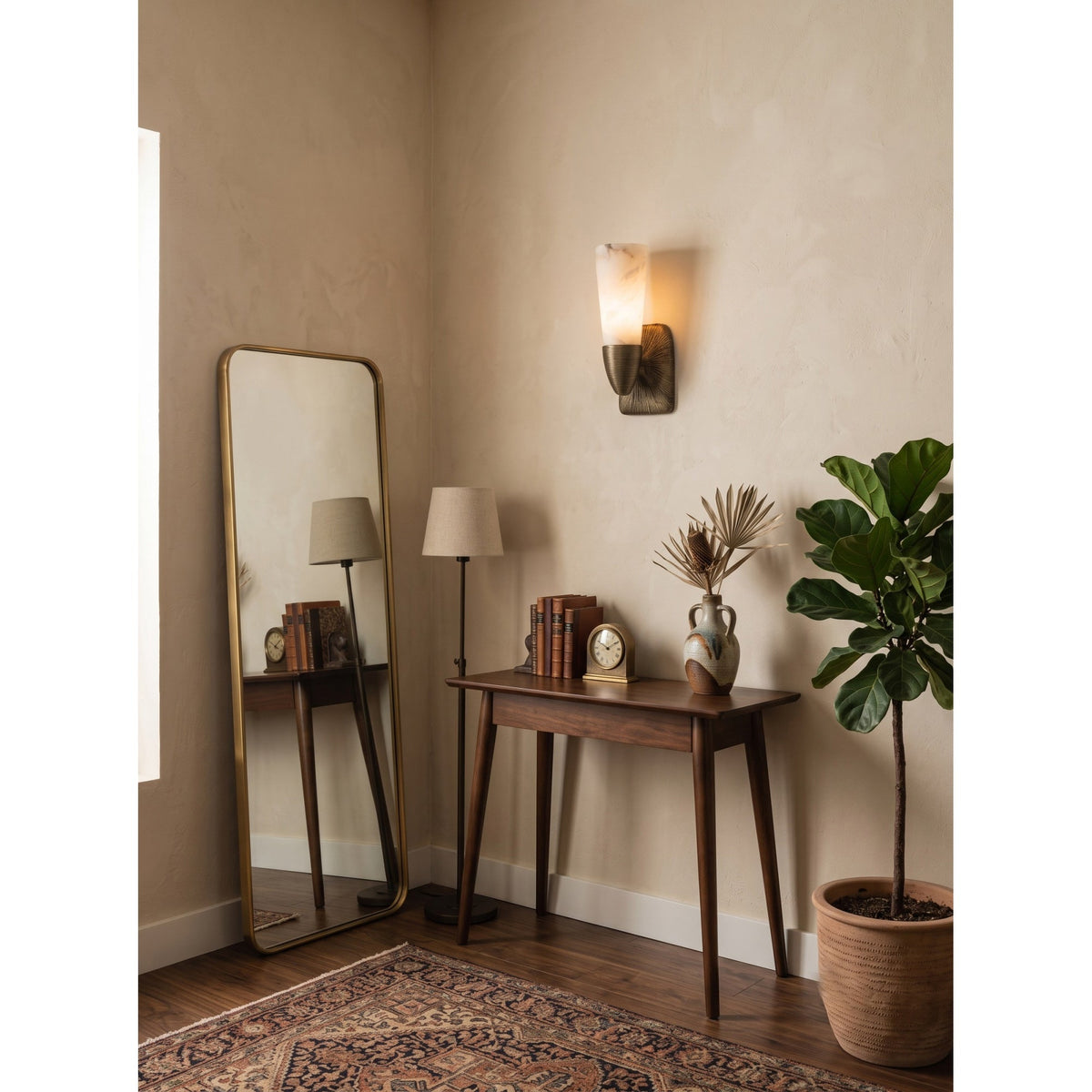 Sorenaine wandlamp