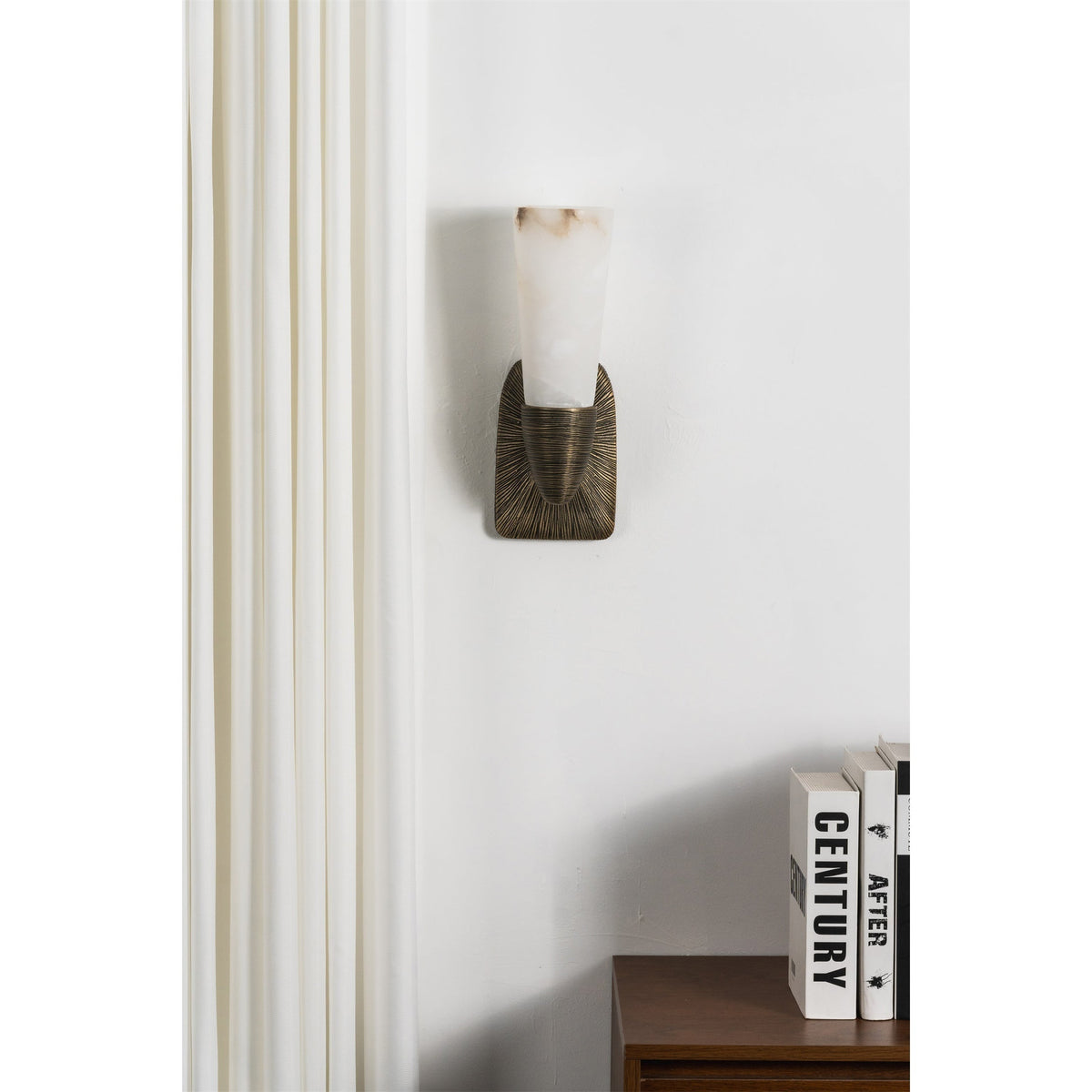 Sorenaine wandlamp