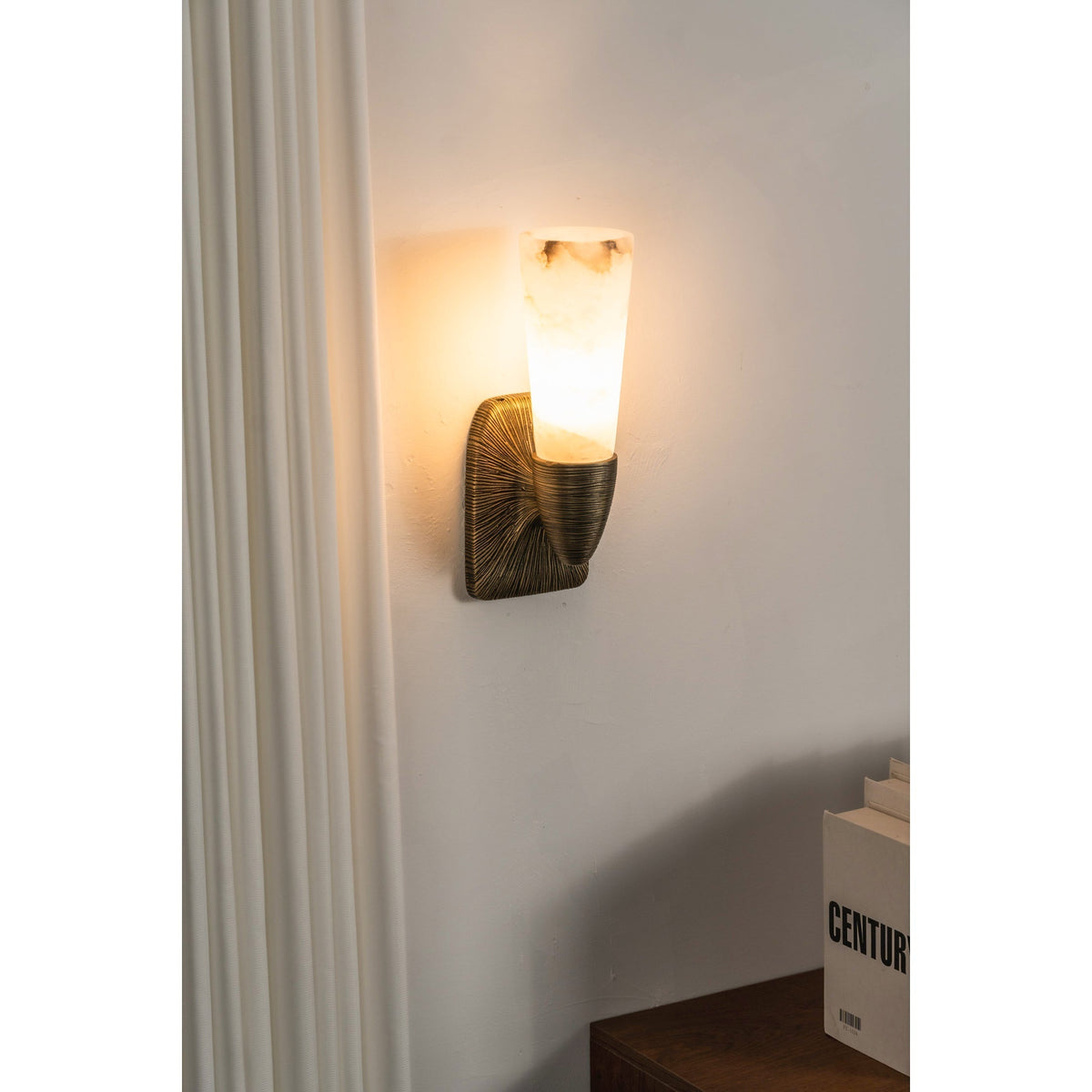 Sorenaine wandlamp