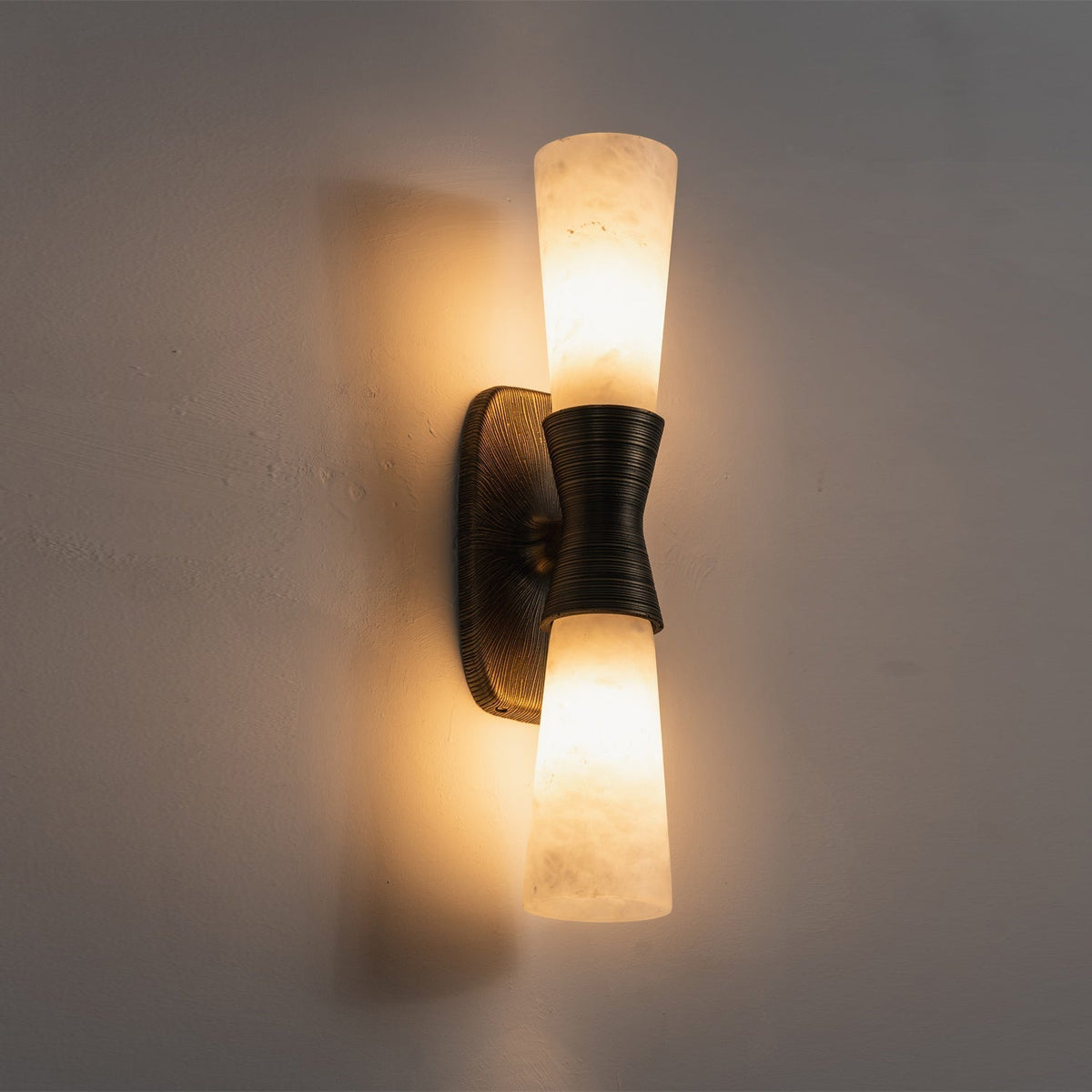 Sorenaine wandlamp