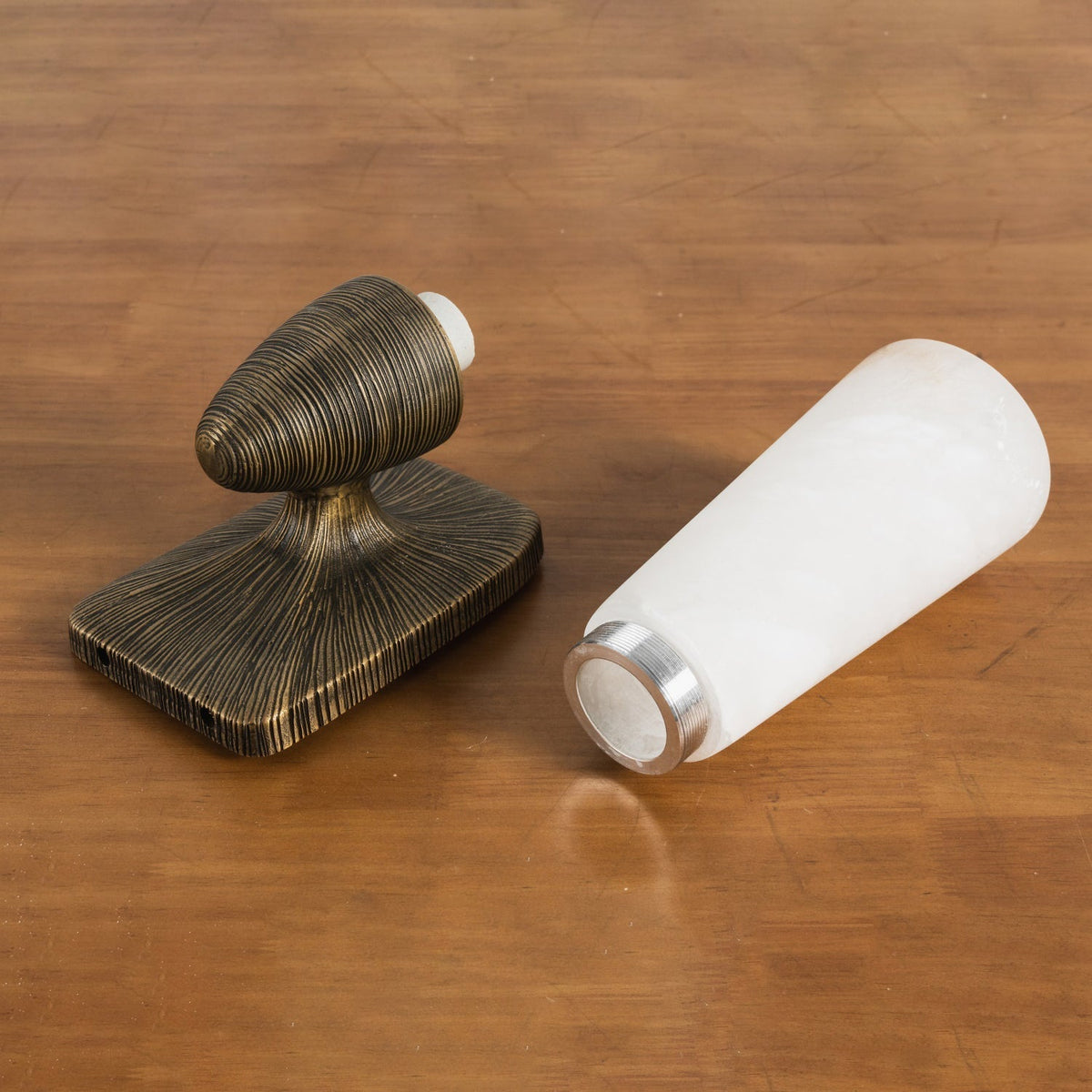 Sorenaine wandlamp