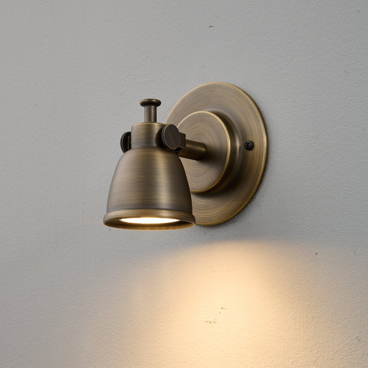 Sorisaria wandlamp