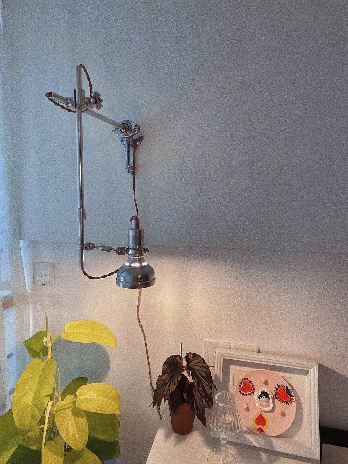 Elaaise wandlamp