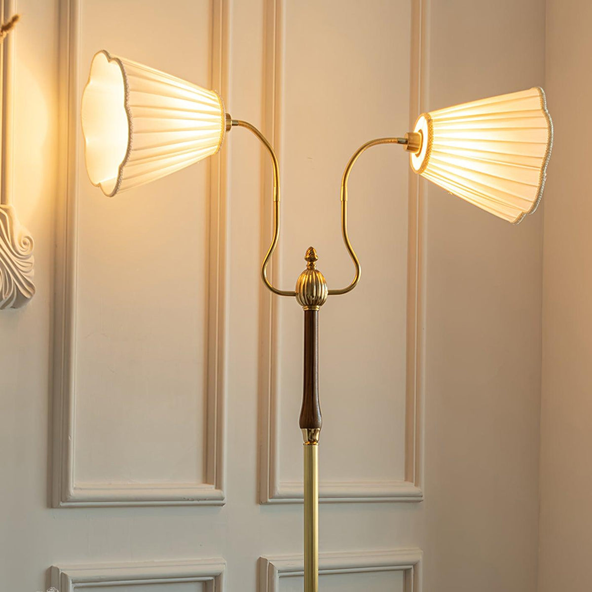 Noruia vloerlamp
