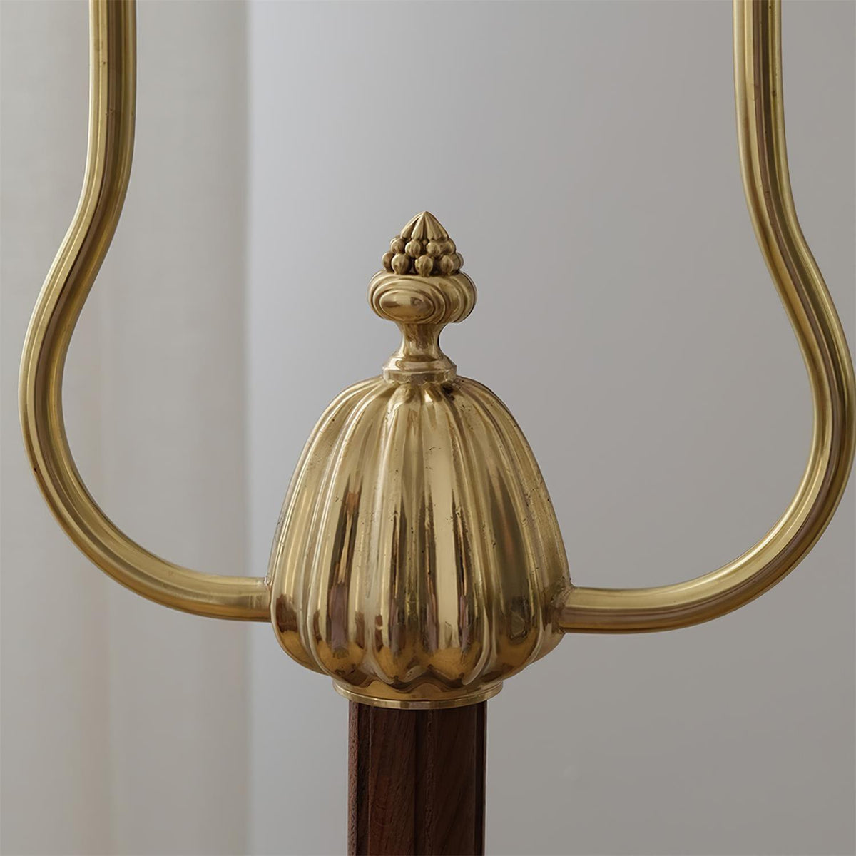 Noruia vloerlamp