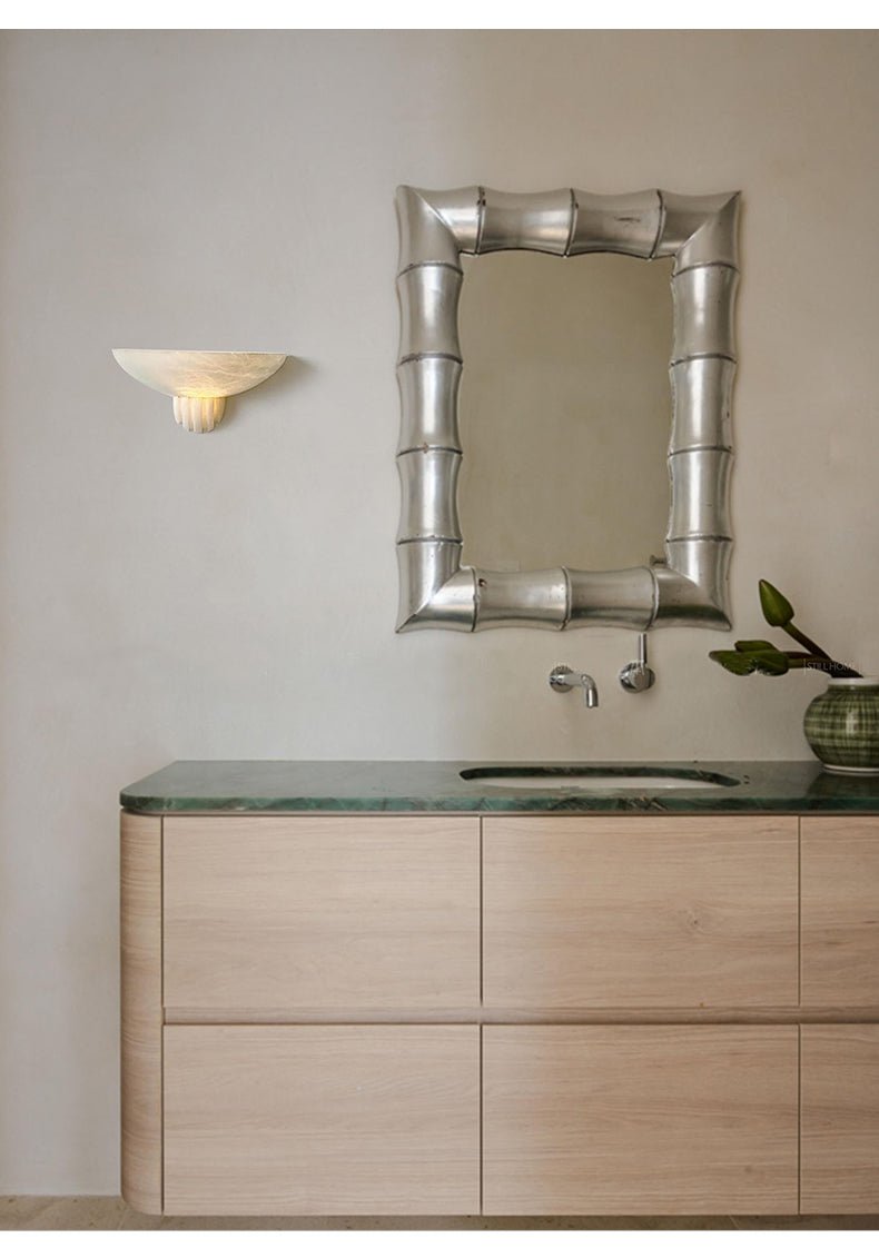 Rare albasten wandlamp