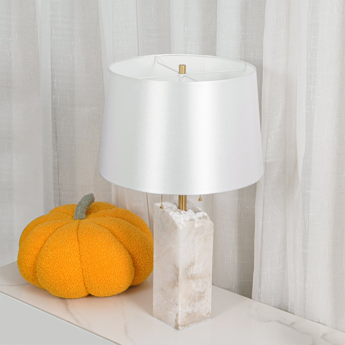 Gaveth Minimalistische tafellamp in albast
