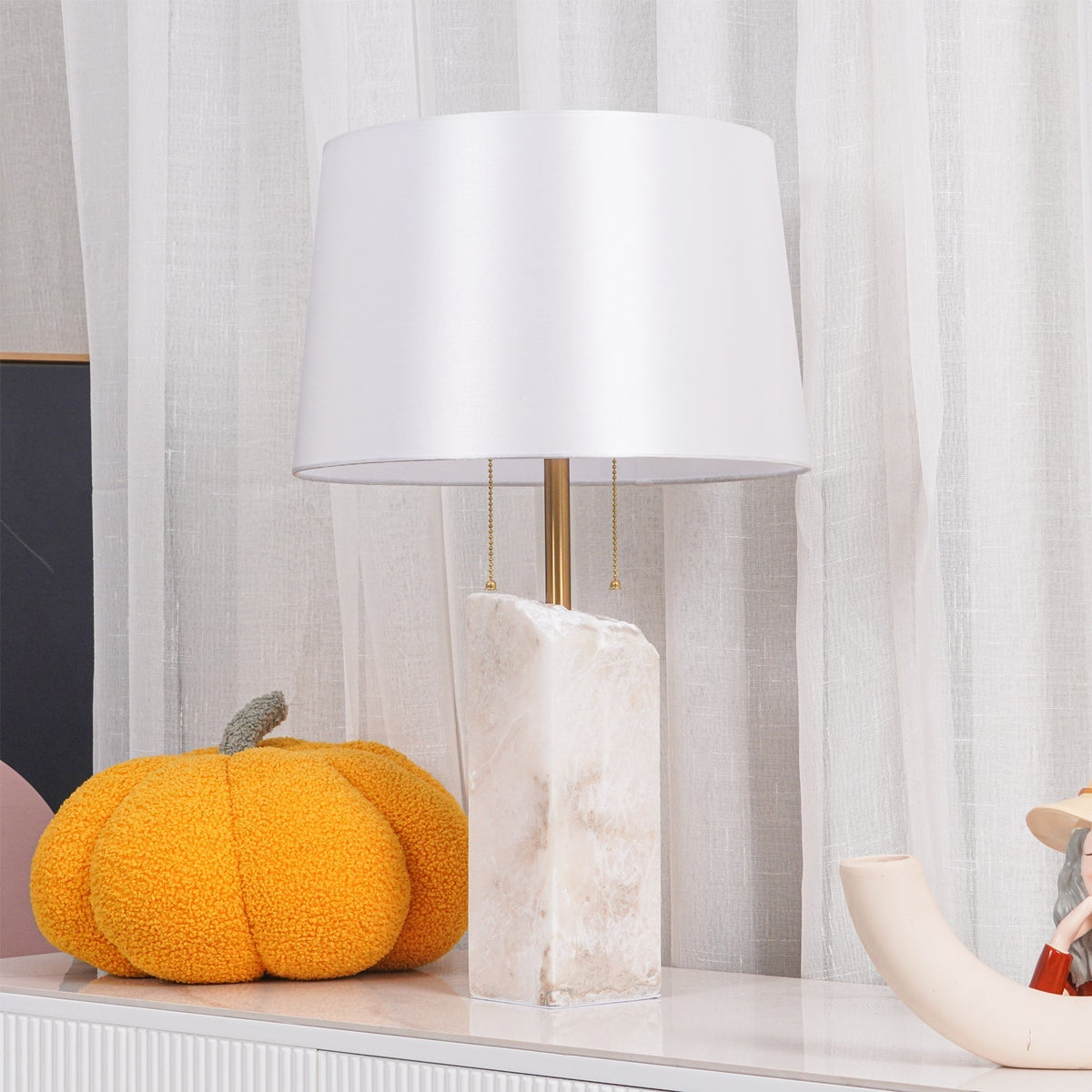 Gaveth Minimalistische tafellamp in albast