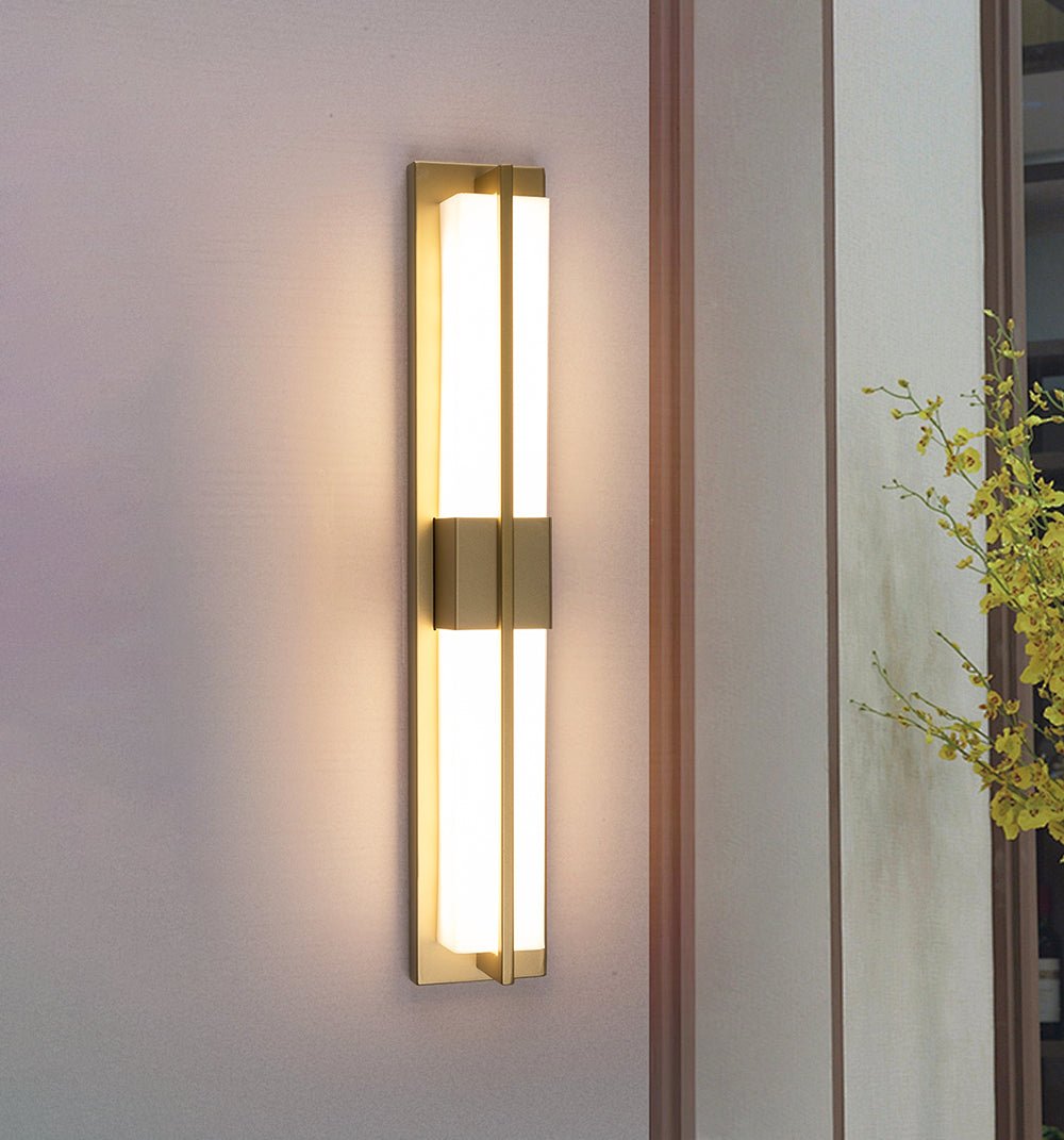 Laxor albast messing wandlamp