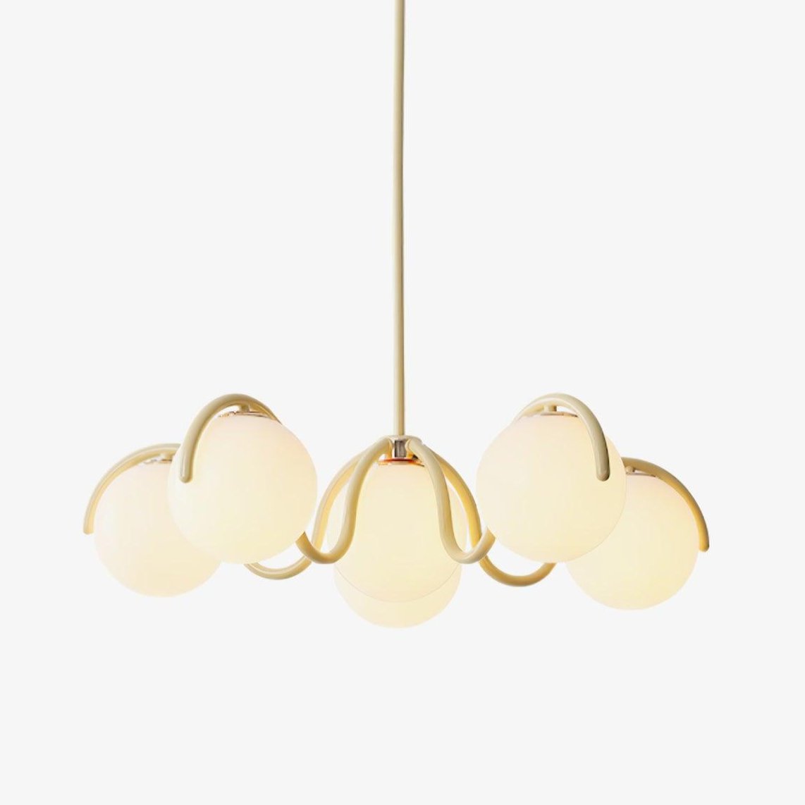 Eireine Kroonluchter met witte glazen bollen en gebogen frame