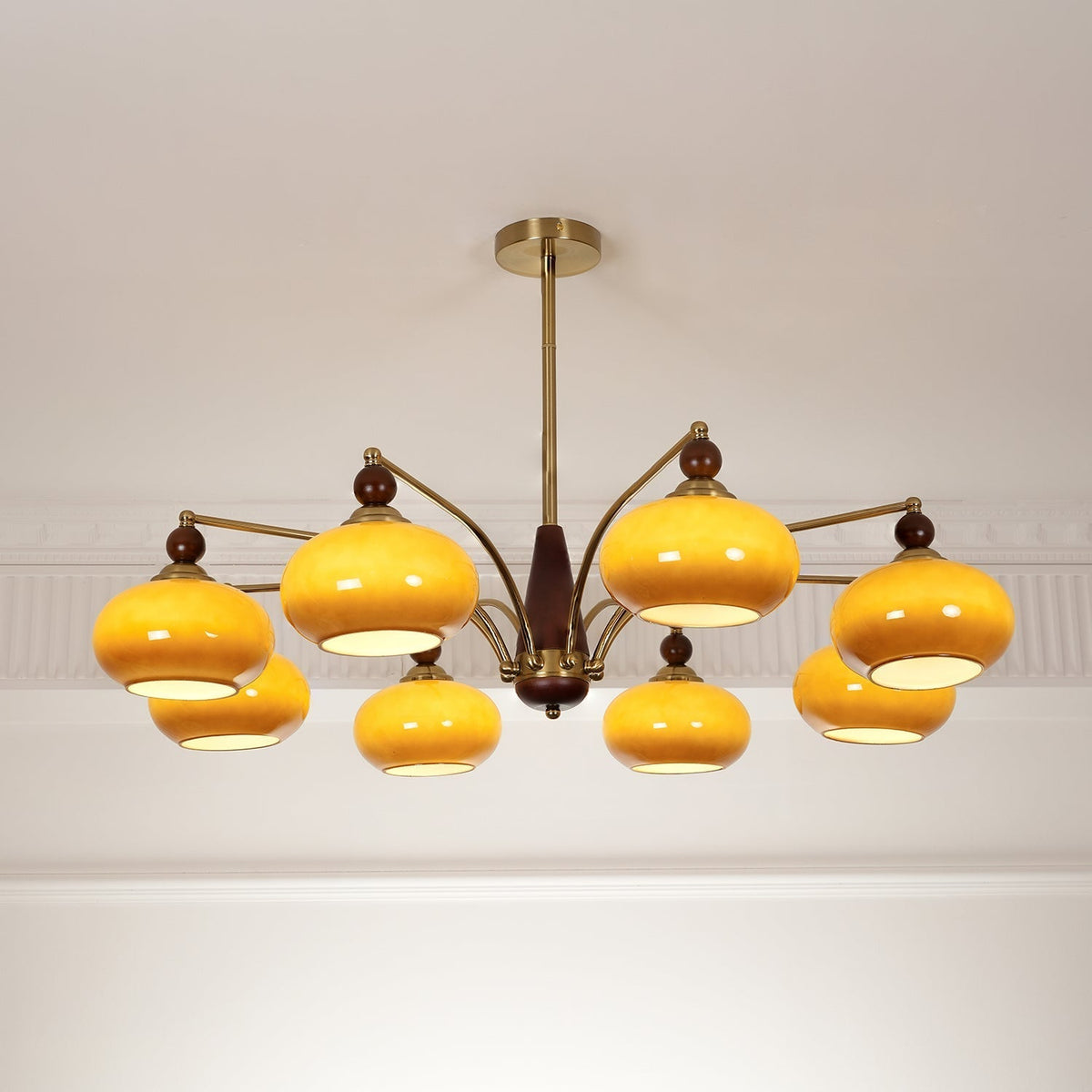 Vevely Retro hanglamp van messing met gele glasbol