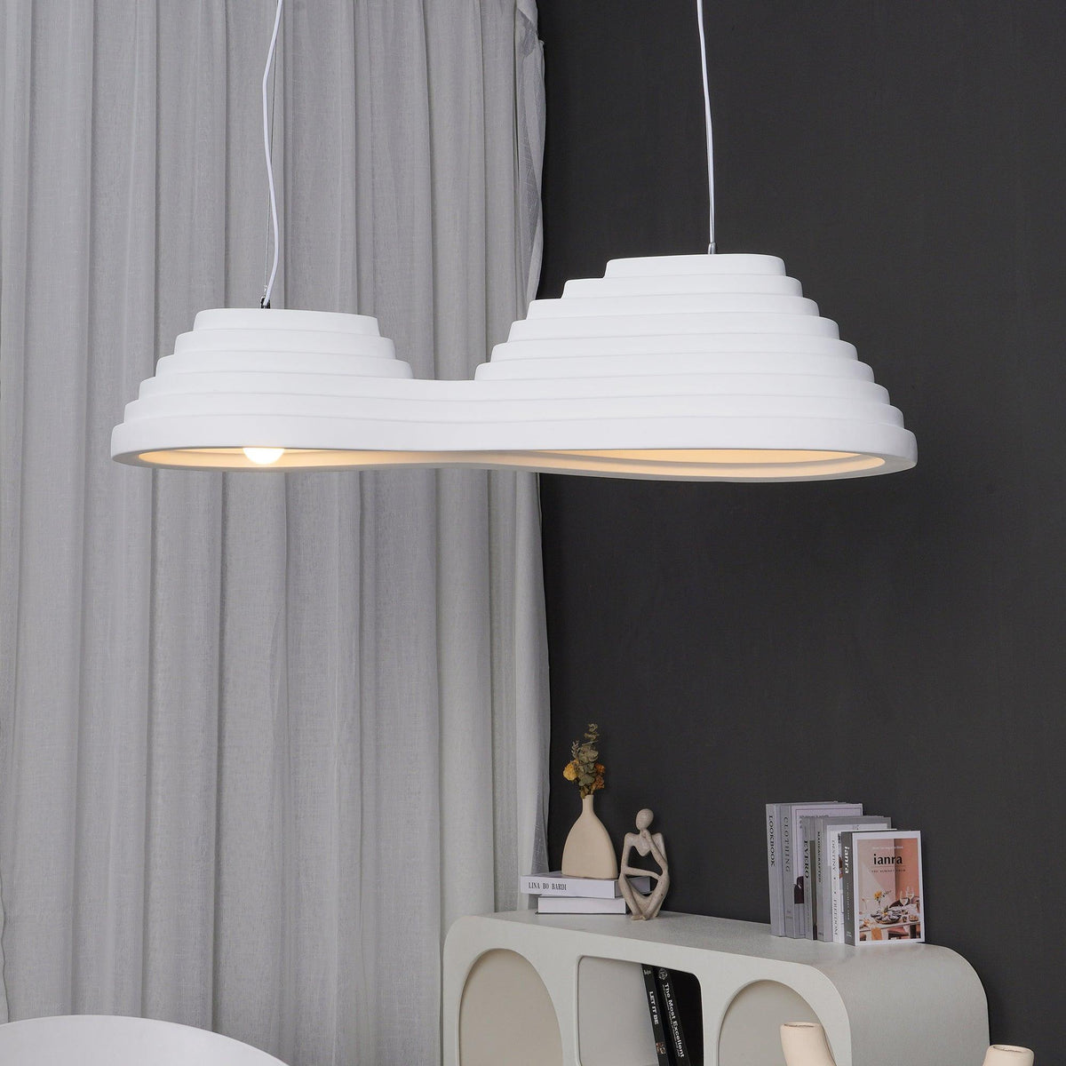 Niruise minimalistische hanglamp van hars
