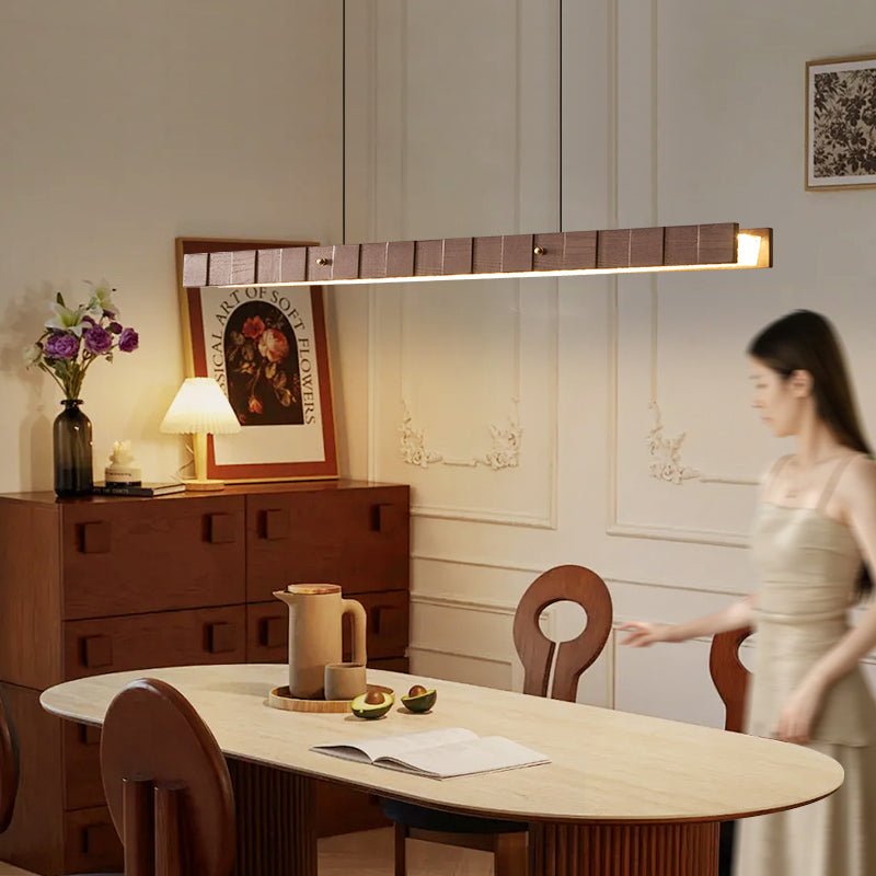 Rillwood Beam Lineaire hanglamp van walnoot en goud