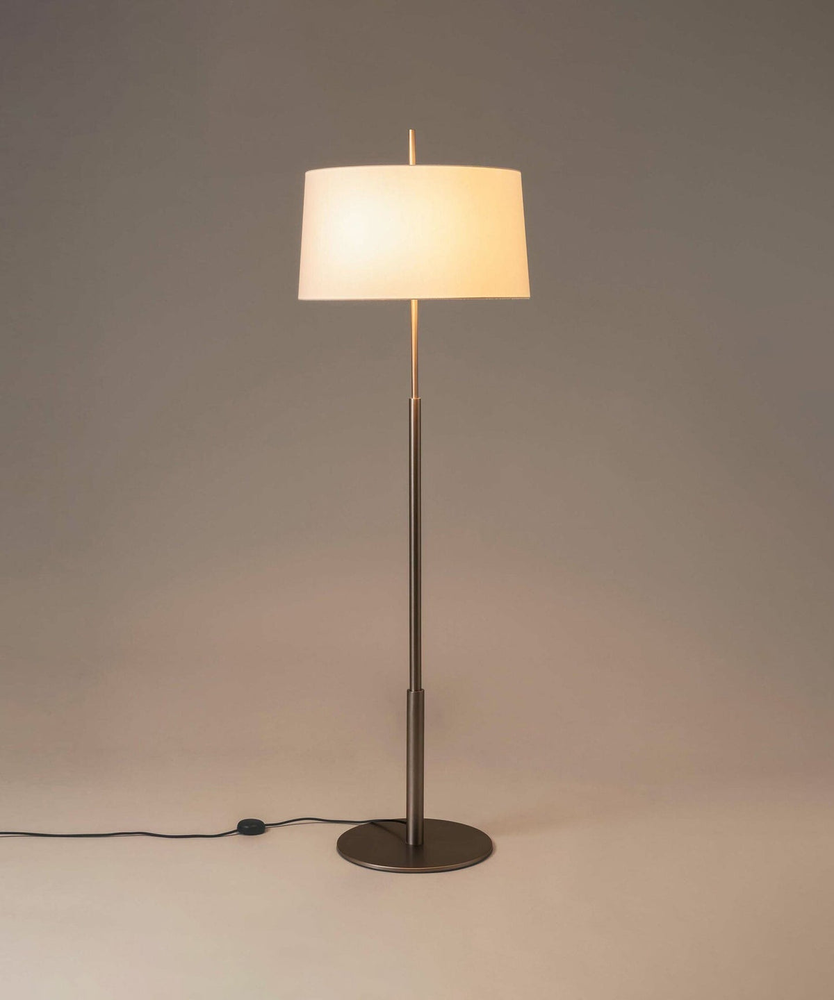 Brooks Minimalistische vloerlamp