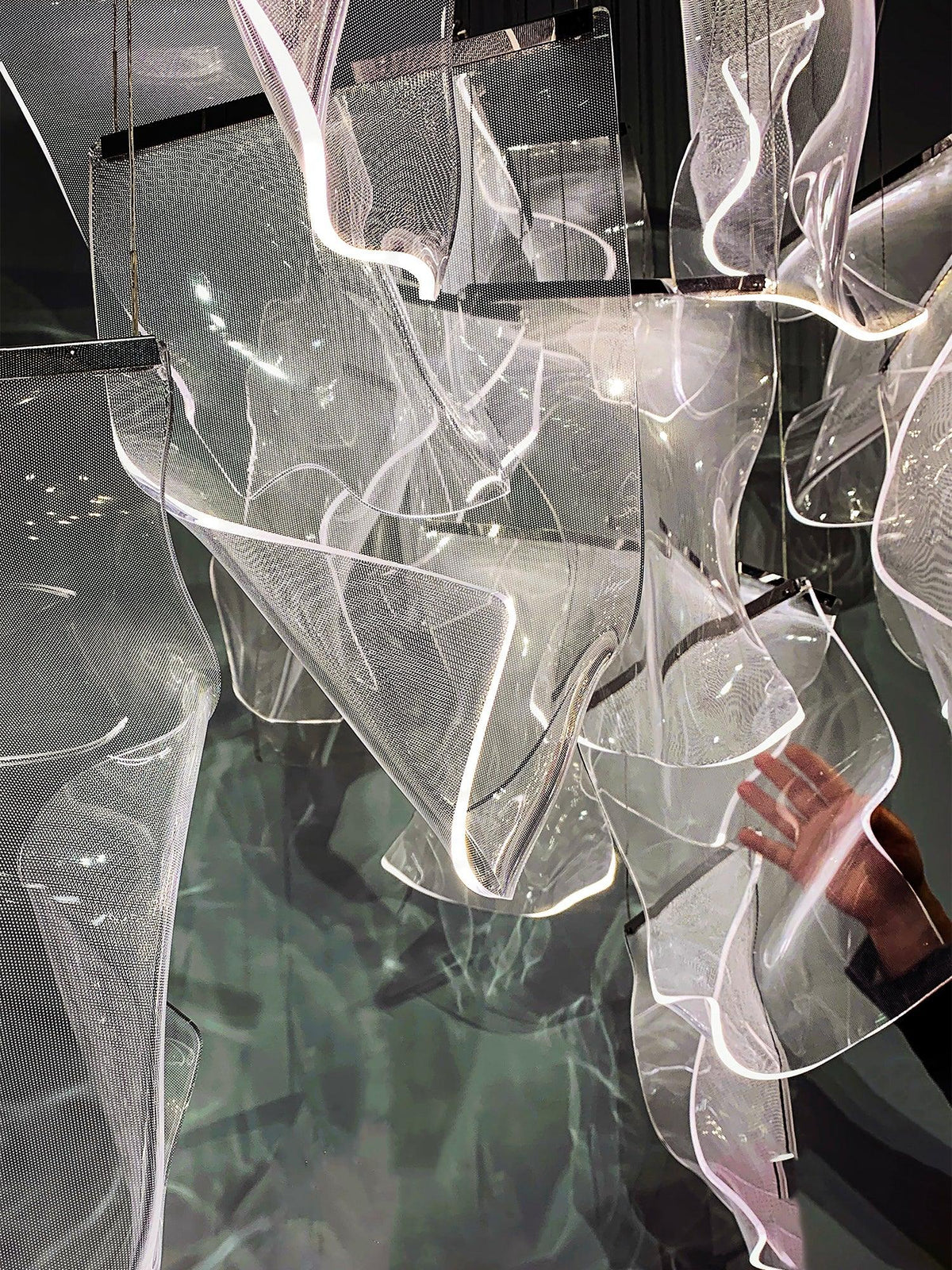 Lucuian kroonluchter acrylaat LED abstract zwevend kunstwerk