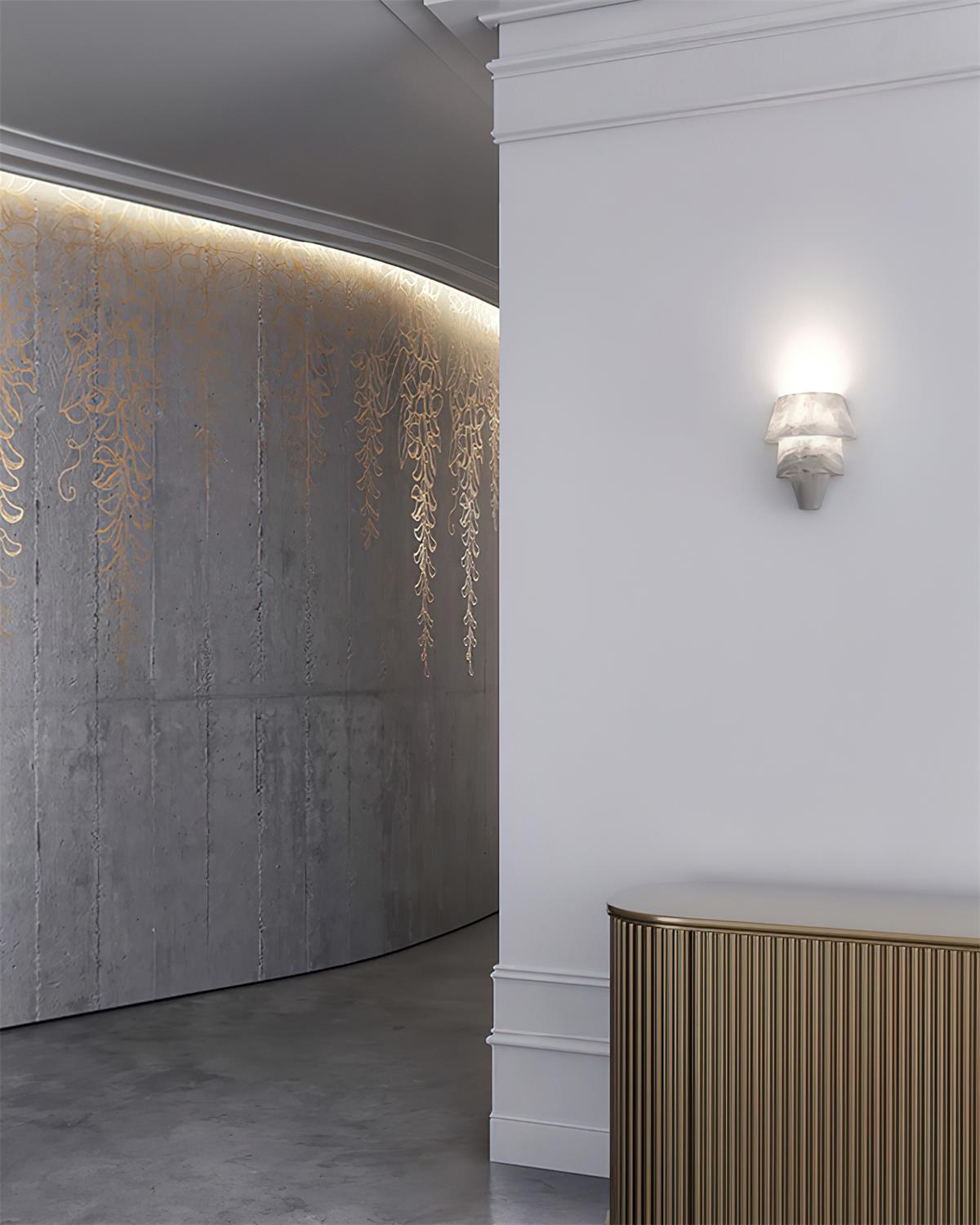 Alvian wandlamp elegante wit albast in lagen