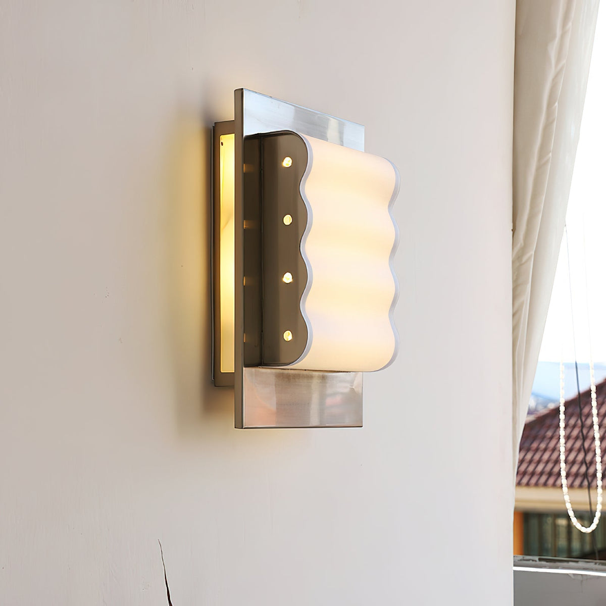 Selisella wandlamp
