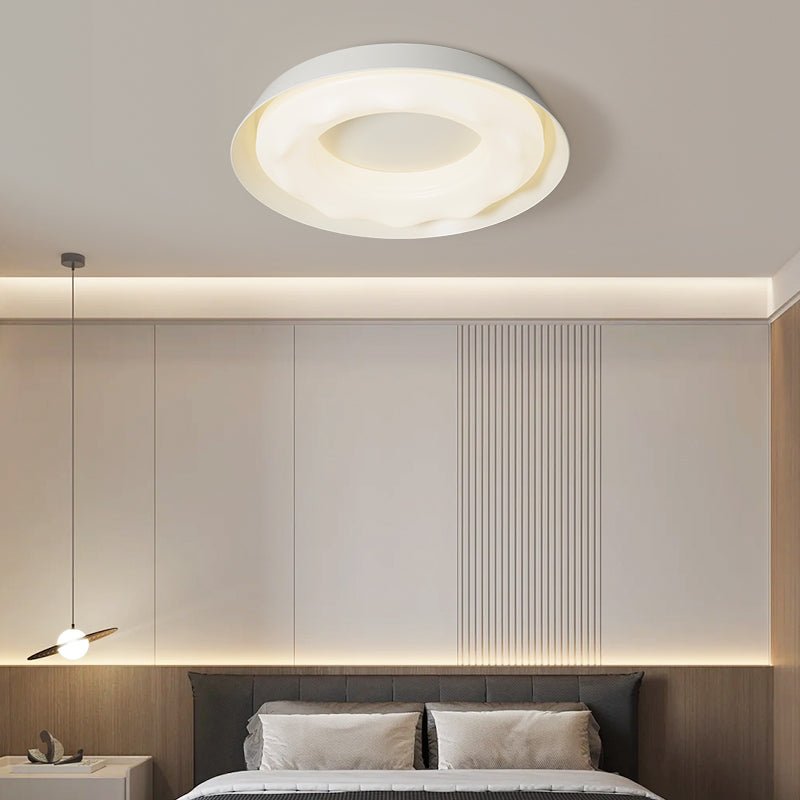 Vathais Moderne minimalistische plafondlamp met rimpels