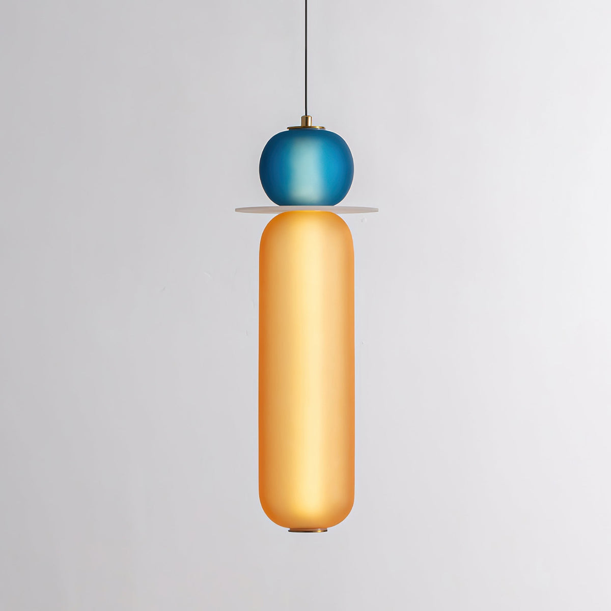 Lioririse hanglamp met gekleurde glas modern