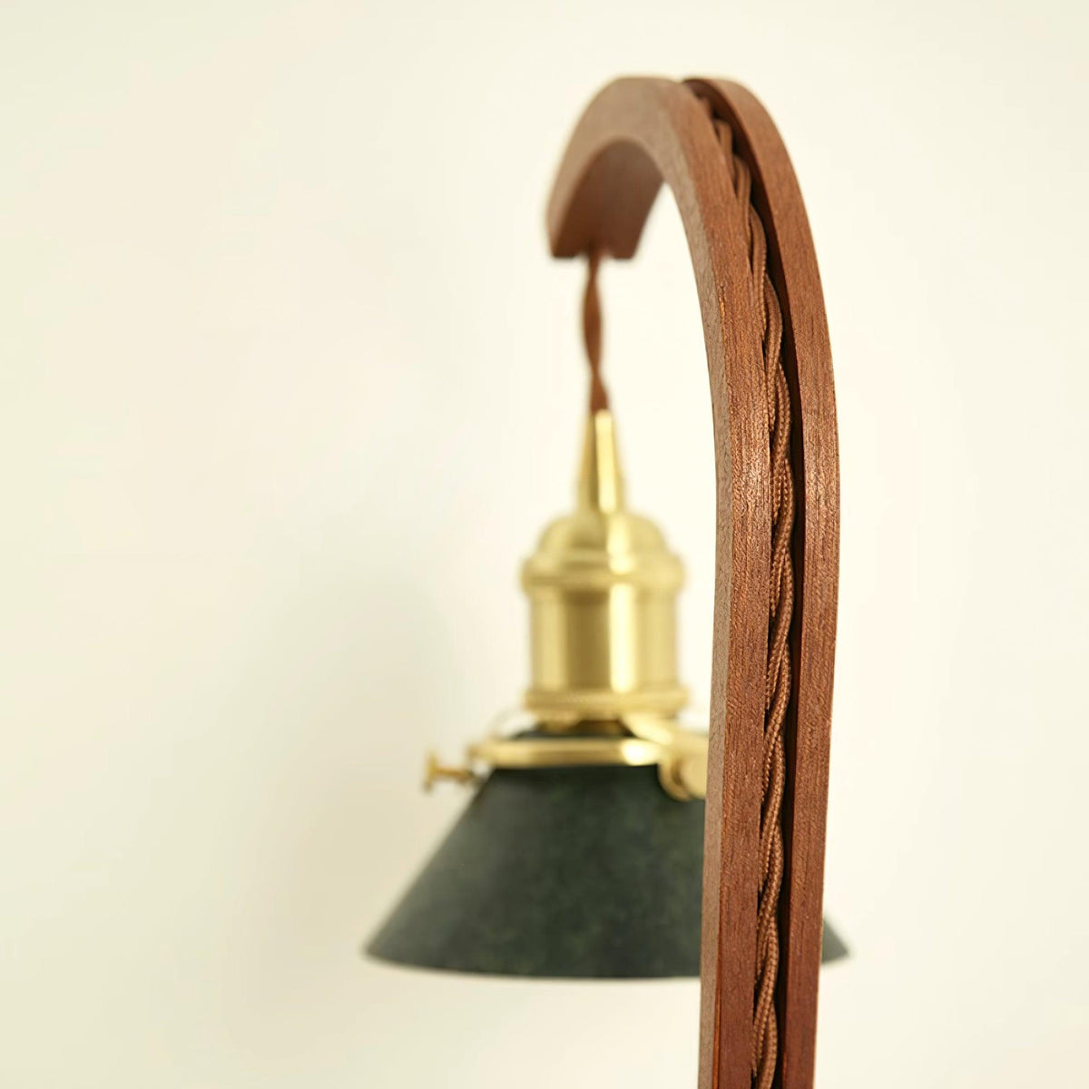 Aldorira Houten tafellamp Mid-Century Modern
