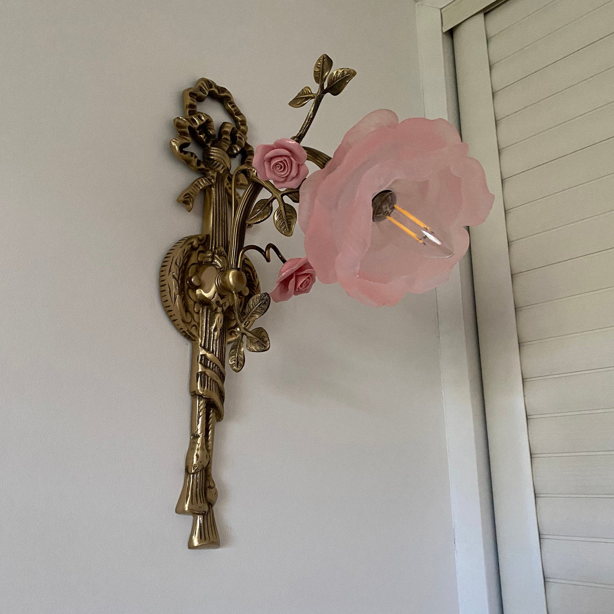 Valmora wandlamp roze