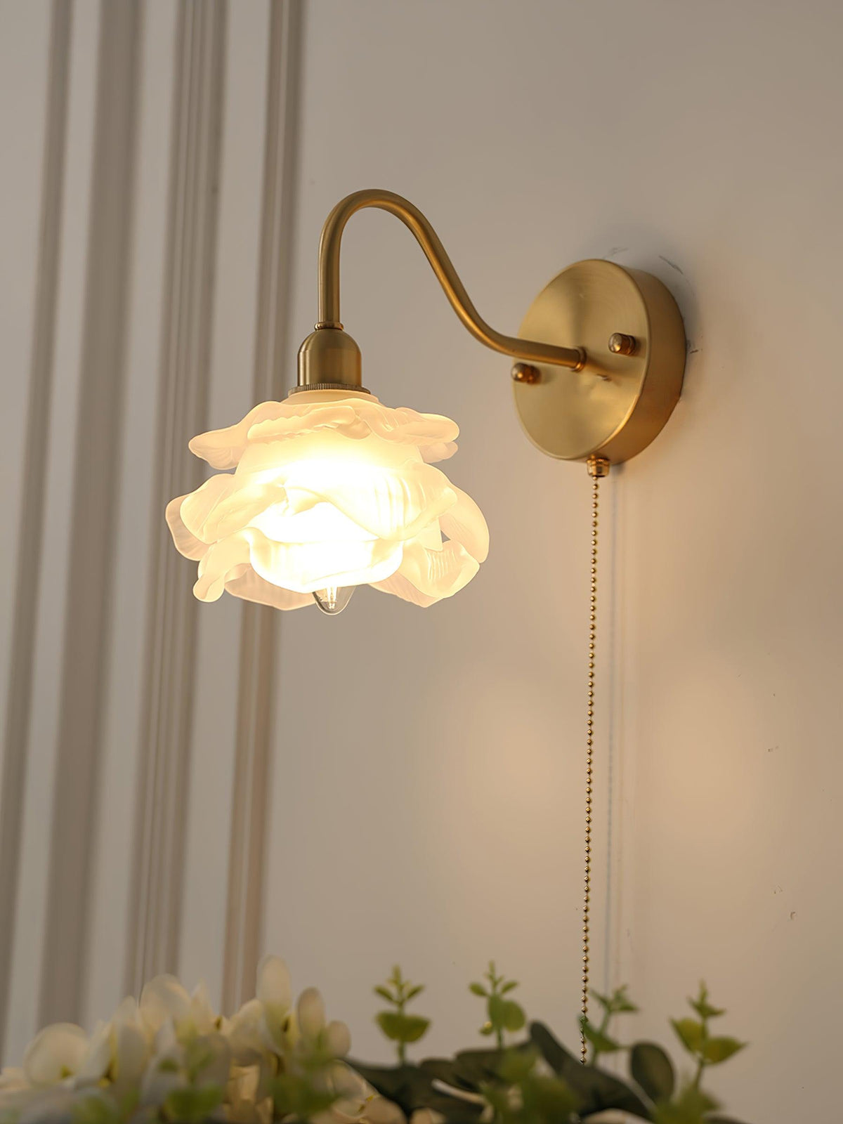 Aneris Noordse kunst Rose messing wandlamp met glas