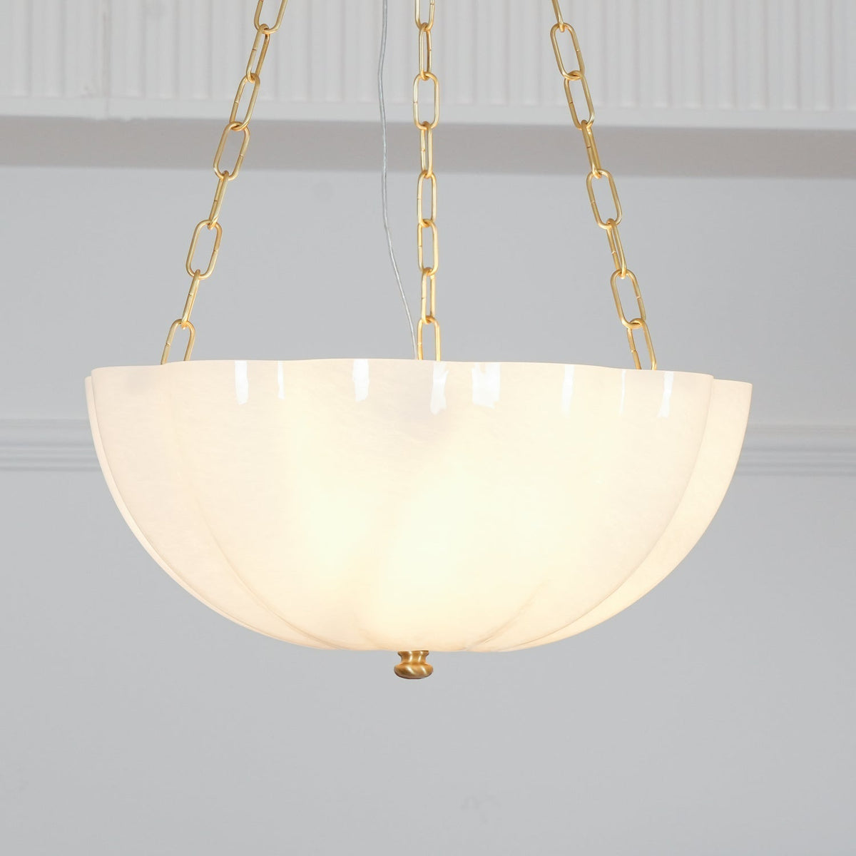 Voriq kroonluchter glazen kom messing ketting